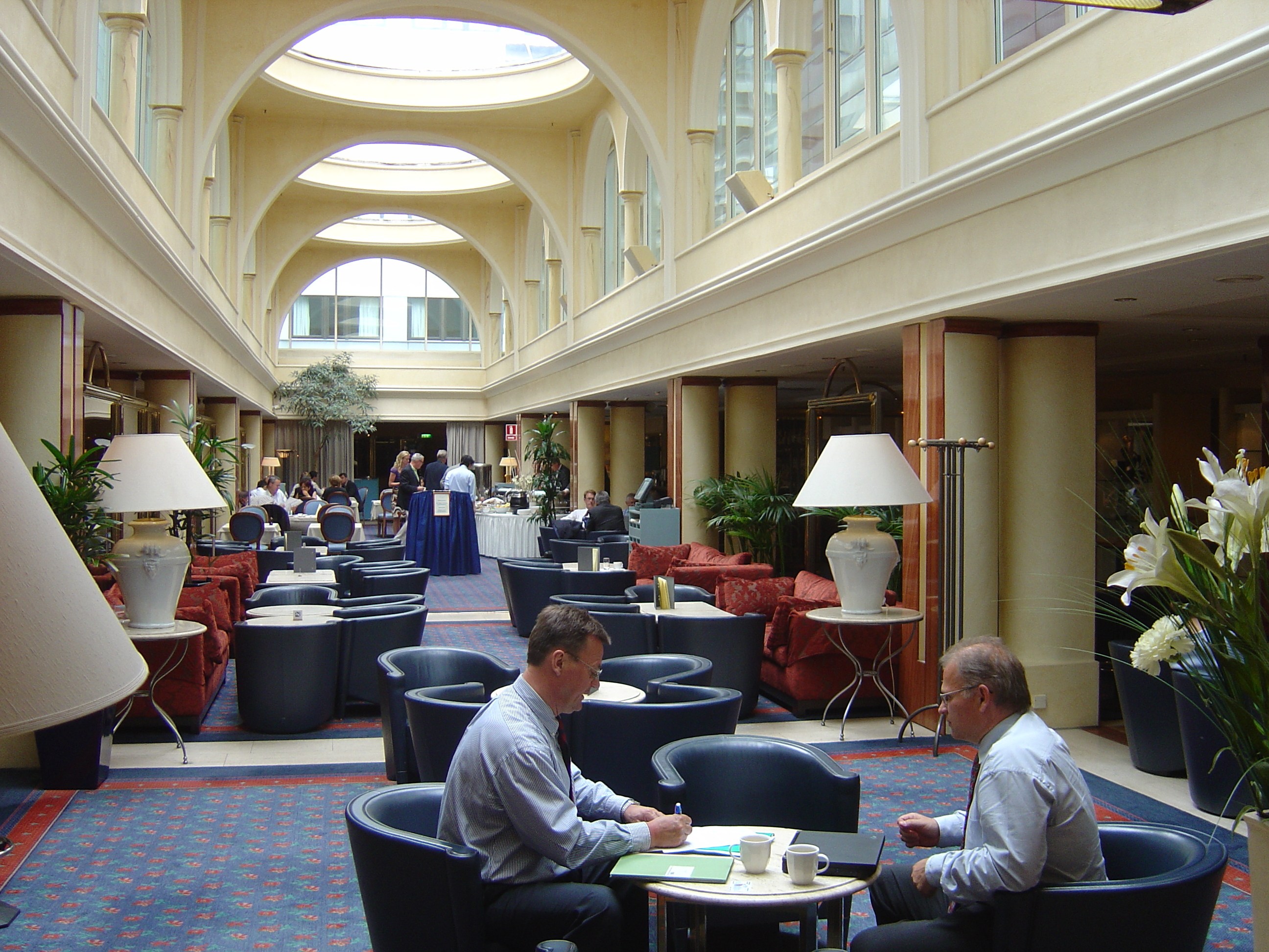 รูปถ่าย สวีเดน(Sweden) สตอกโฮล์ม(Stockholm) โรงแรมสแกนดิก เซอร์เกลพลาซา(Scandic Sergel Plaza Hotel) 2005-06 5