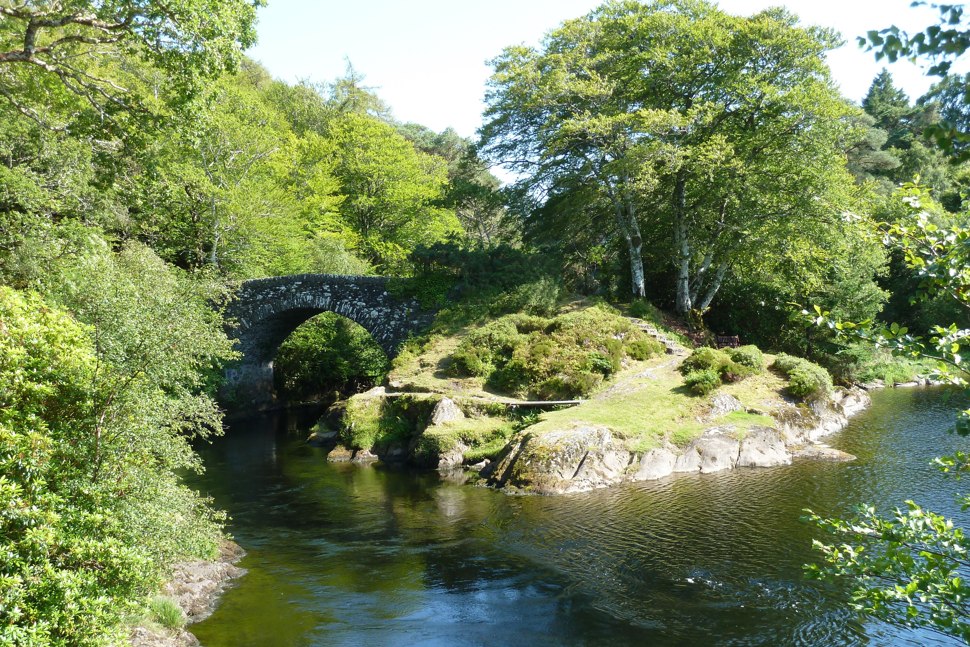 รูปถ่าย อังกฤษ(United Kingdom) สกอตแลนด์(Scotland) เซเลน(Salen) 2011-07 63