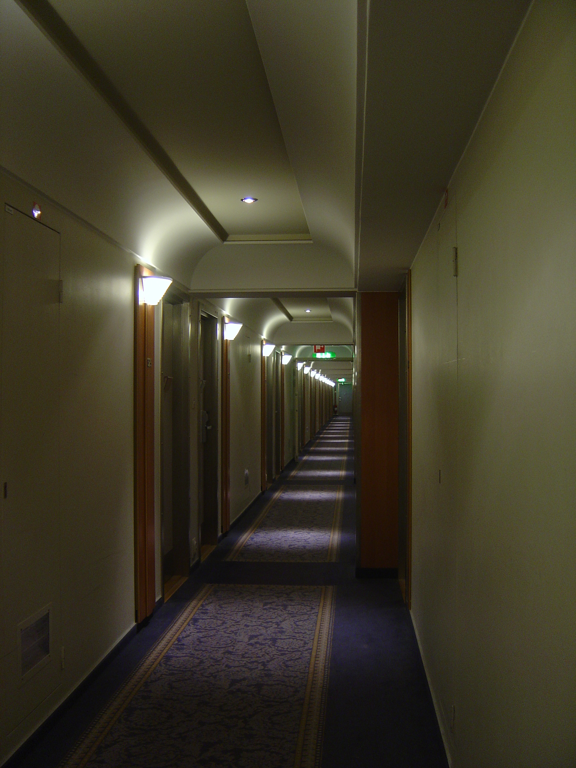 รูปถ่าย สวีเดน(Sweden) สตอกโฮล์ม(Stockholm) โรงแรมสแกนดิก เซอร์เกลพลาซา(Scandic Sergel Plaza Hotel) 2005-06 6