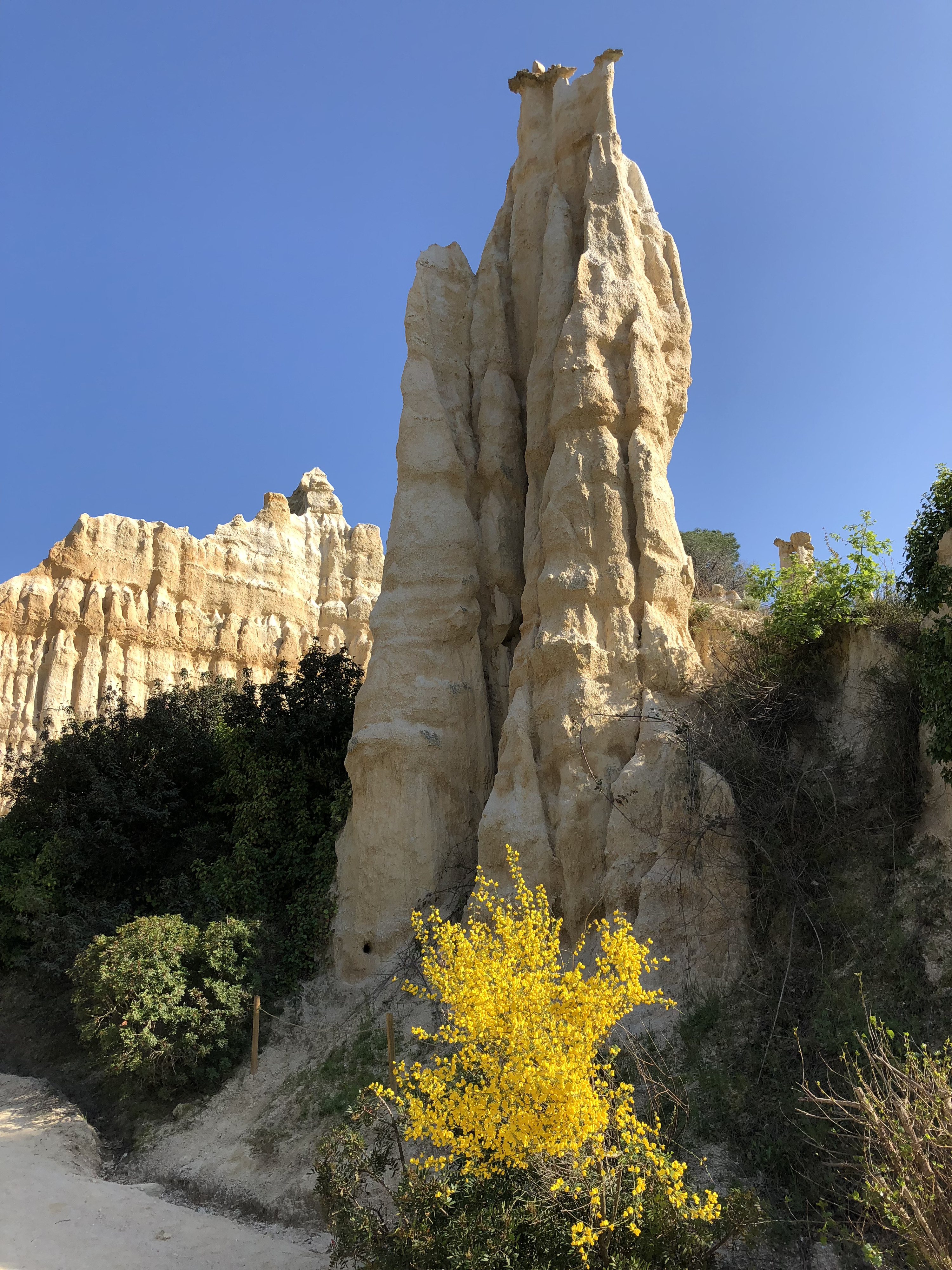 รูปถ่าย ฝรั่งเศส(France) เสาหินออร์กดีล-ซูร์-แต็ต(Orgues d'Ille Sur Tet) 2018-04 72