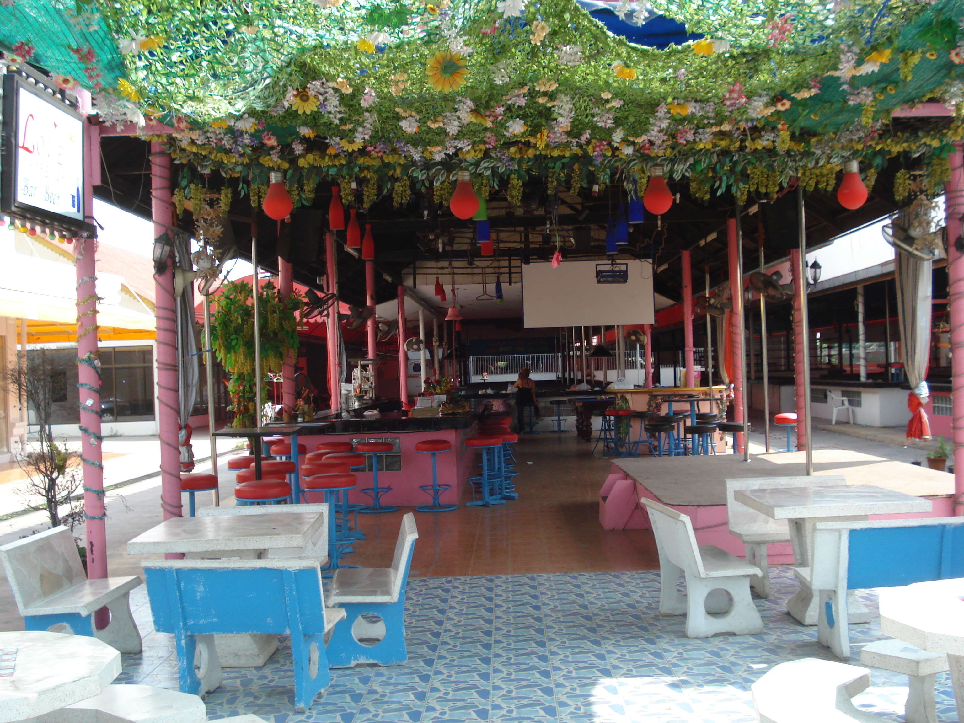 รูปถ่าย ไทย(Thailand) พัทยา(Pattaya) พัทยาสายสอง(Pattaya Saisong) 2008-01 74