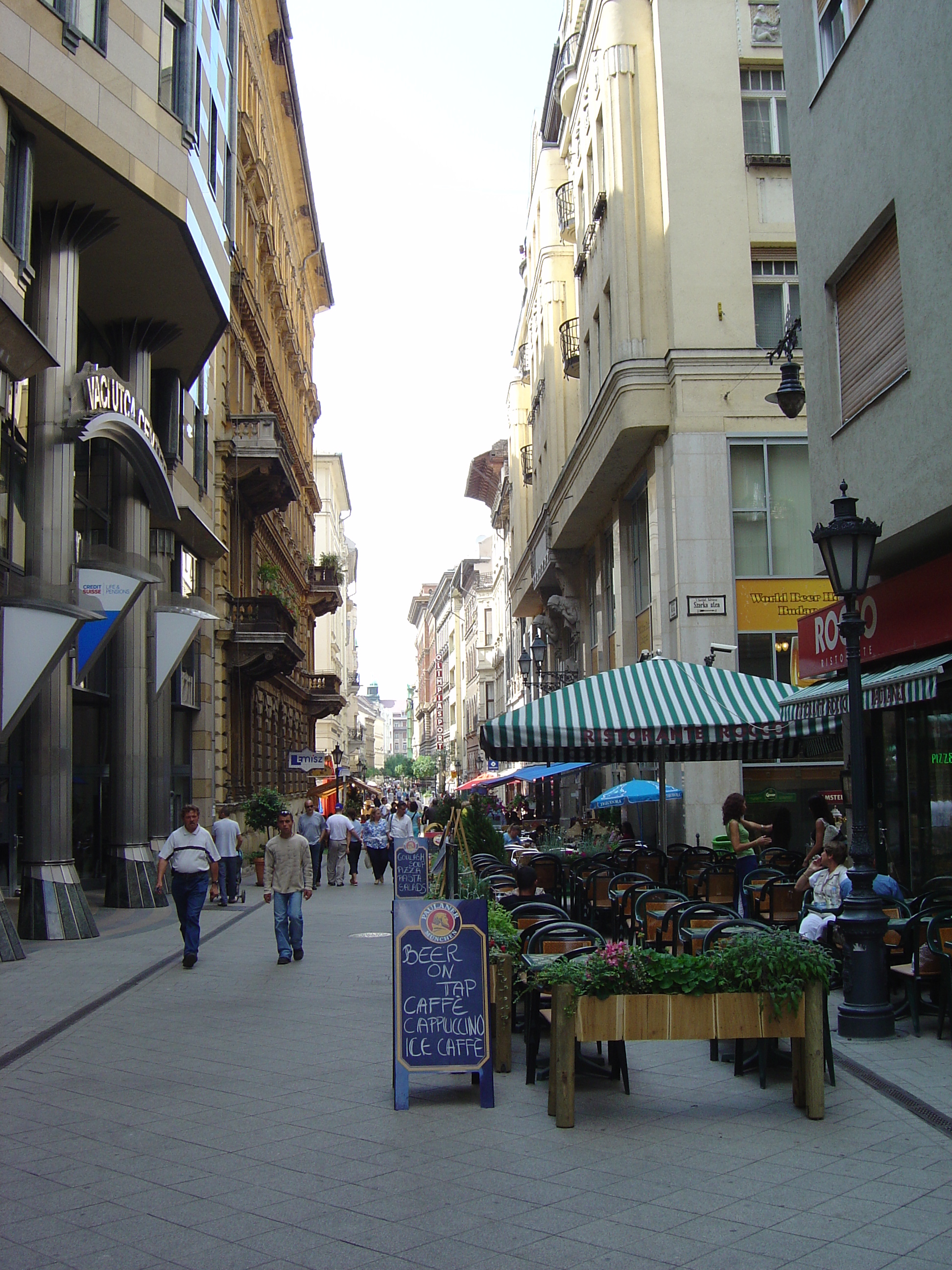 รูปถ่าย ฮังการี(Hungary) บูดาเปสต์(Budapest) 2004-05 107