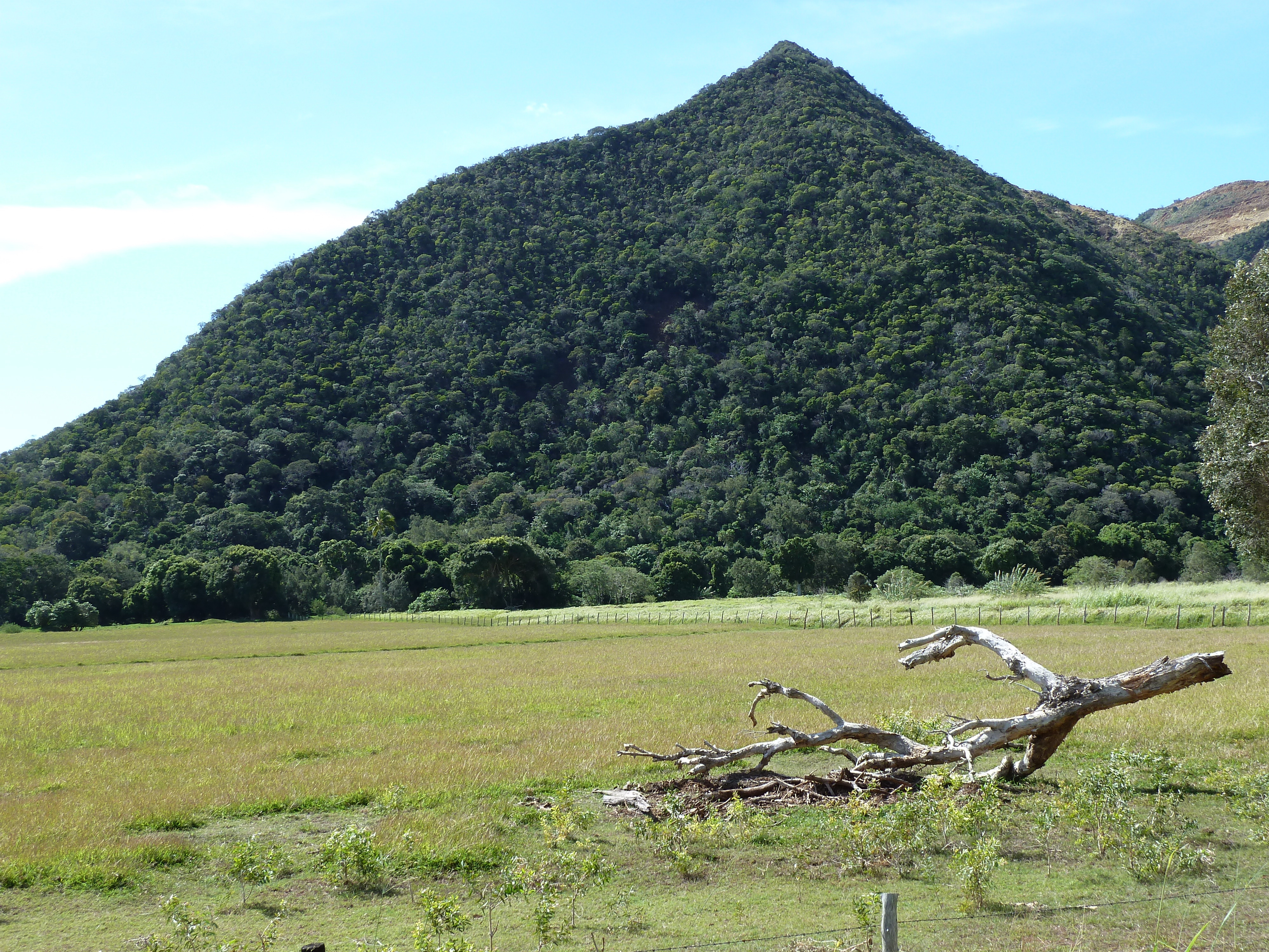 รูปถ่าย นิวแคลิโดเนีย(New Caledonia) ทีโอ(Thio) 2010-05 14