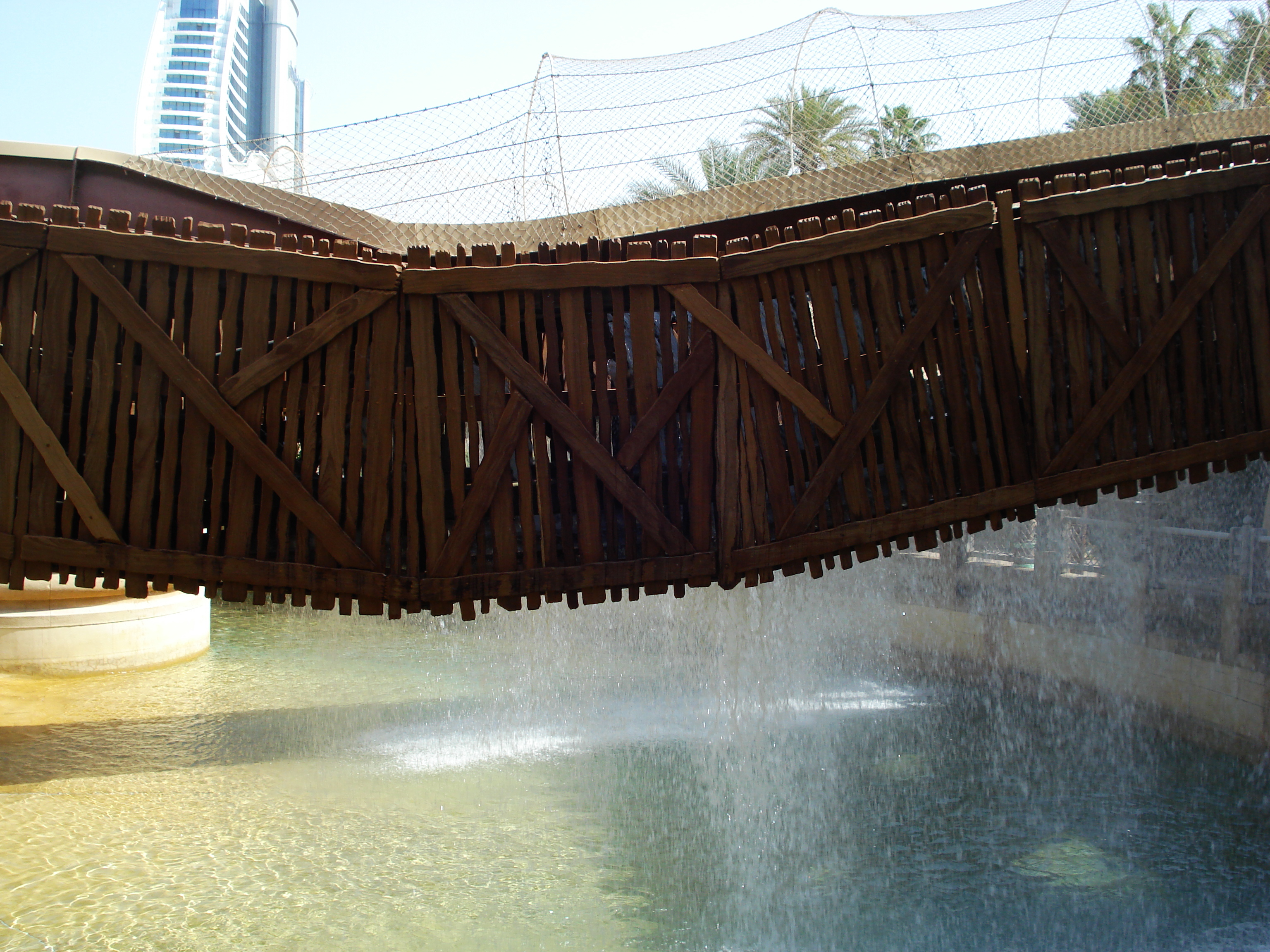รูปถ่าย สหรัฐอาหรับเอมิเรตส์(United Arab Emirates) ดูไบ(Dubai) สวนน้ำไวลด์วาดี(Wild Wadi) 2007-03 202