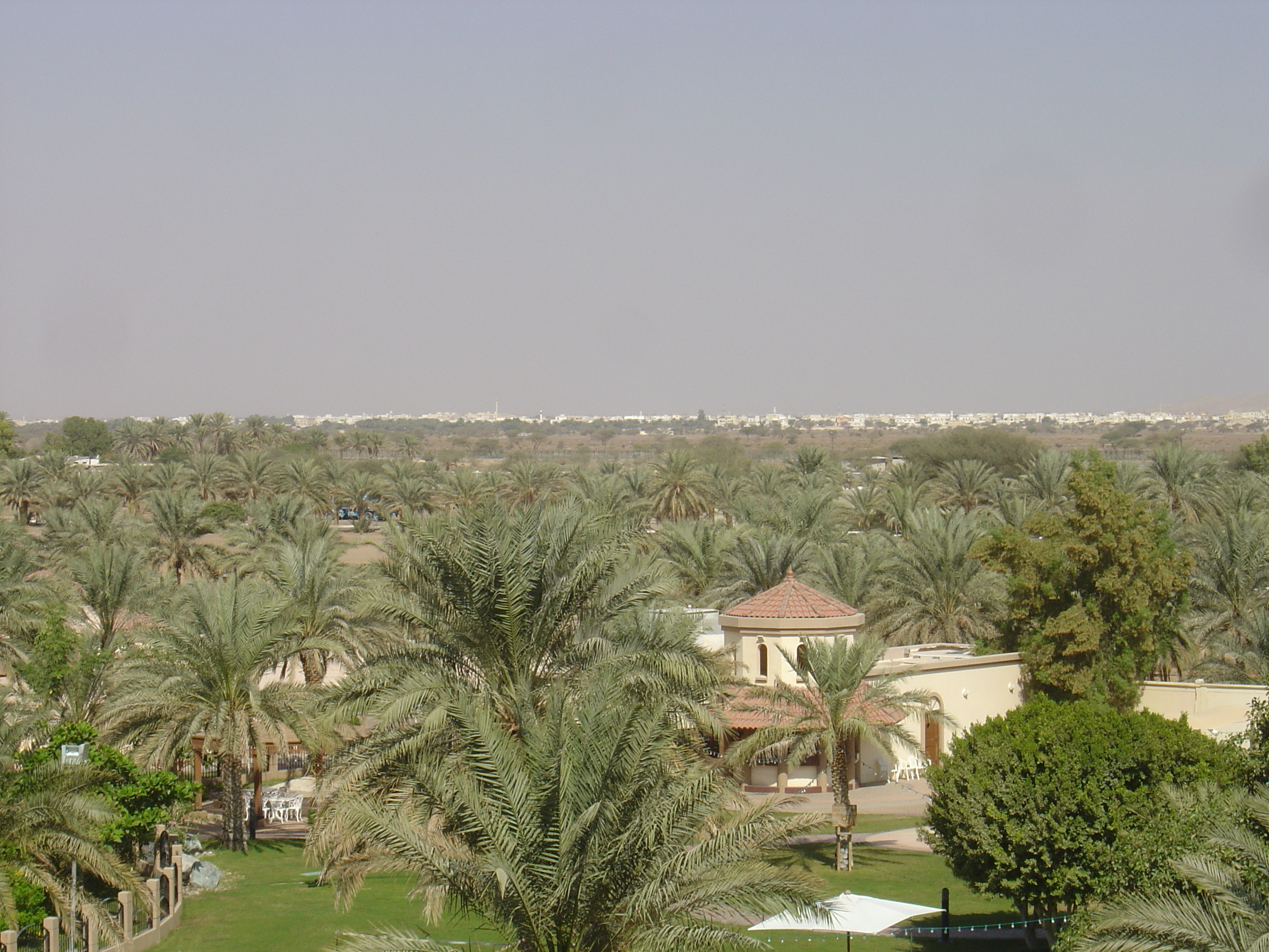 รูปถ่าย สหรัฐอาหรับเอมิเรตส์(United Arab Emirates) อาเลอิน(Al Ain) โรงแรมอินเตอร์คอนติเนนตัล(Intercontinental Hotel) 2005-11 9