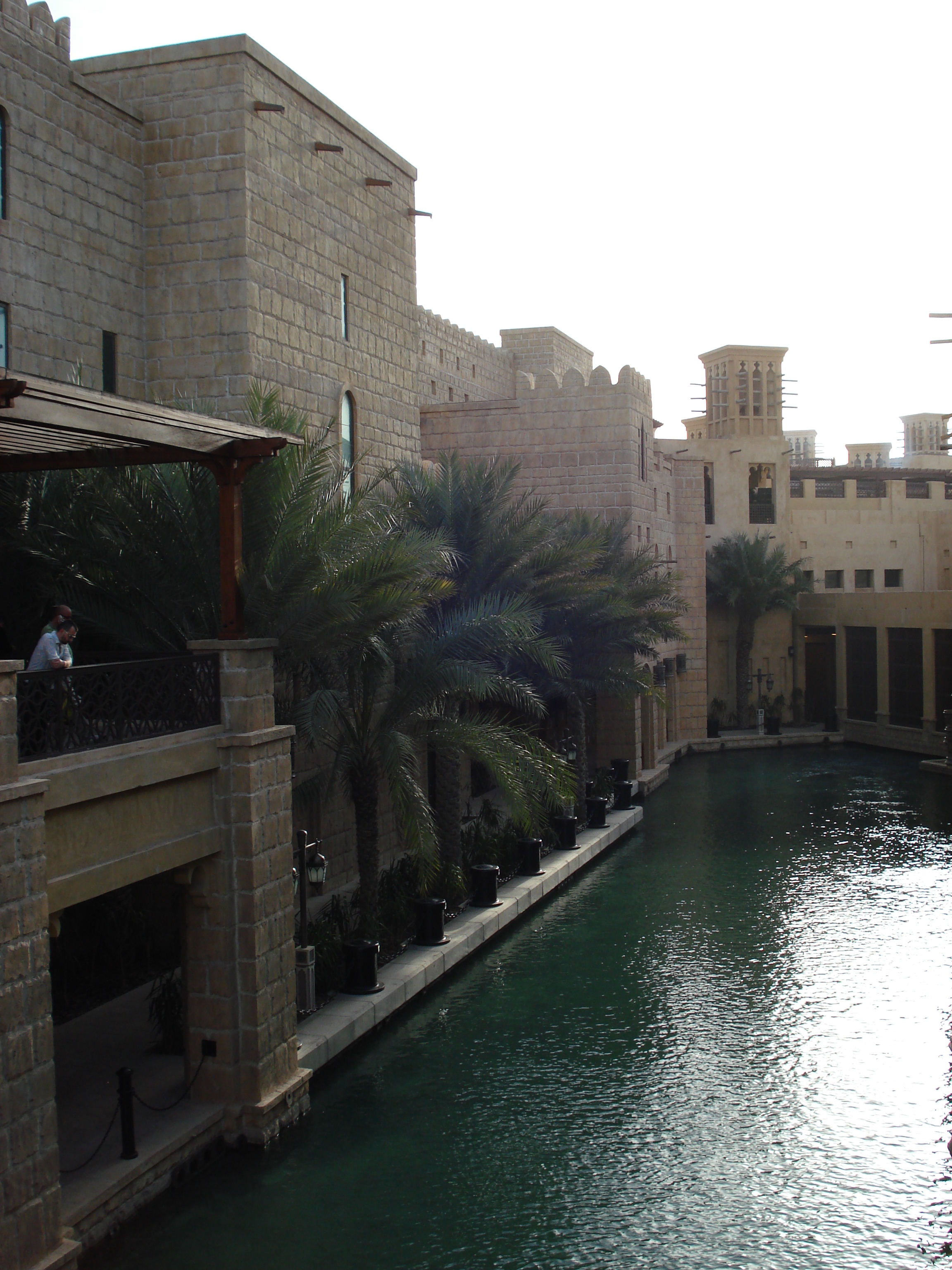 รูปถ่าย สหรัฐอาหรับเอมิเรตส์(United Arab Emirates) ดูไบ(Dubai) มะดีนัตจุมัยเราะห์(Medina Jumeirah) 2007-03 49