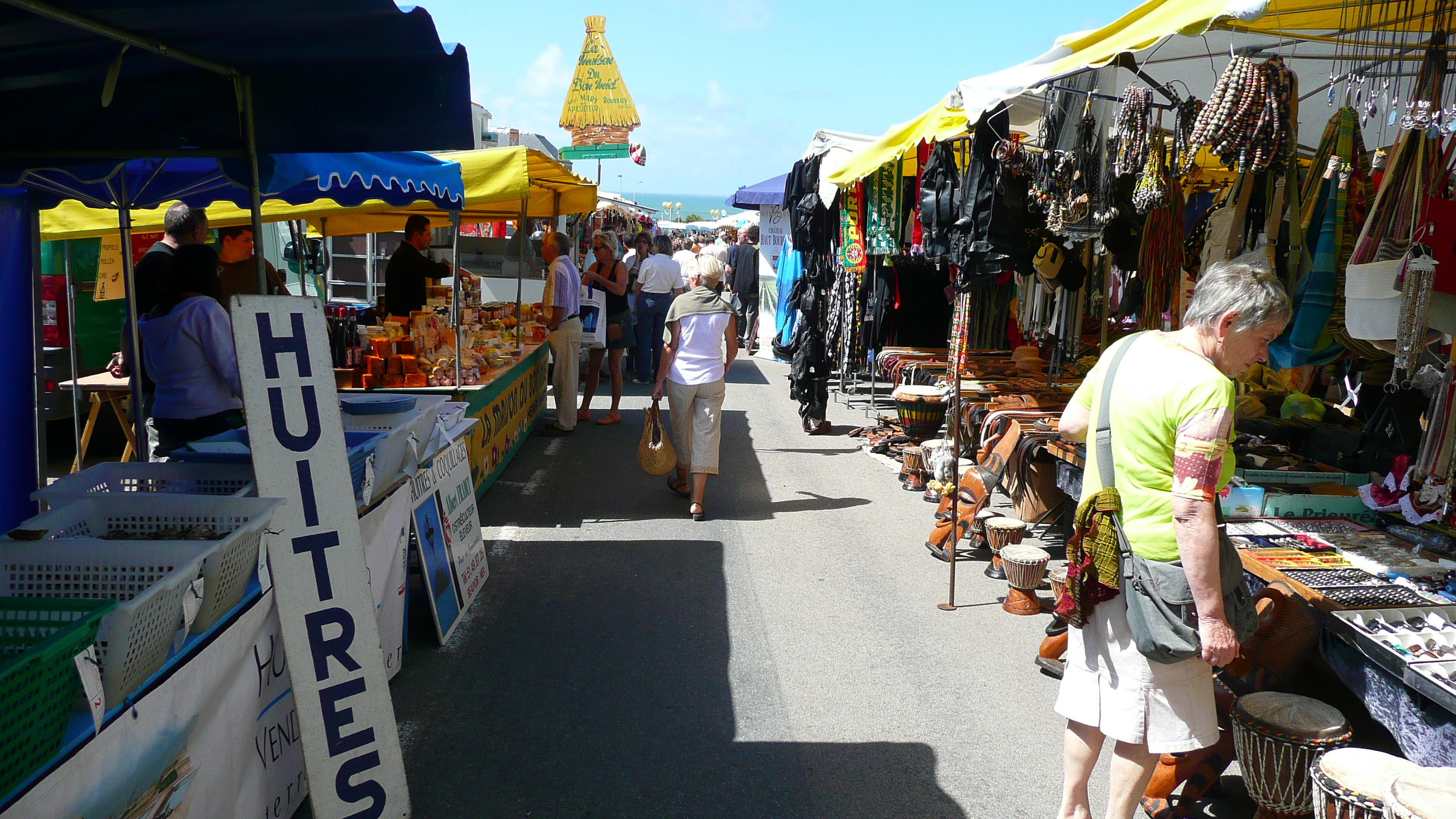 รูปถ่าย ฝรั่งเศส(France) เพรฟาย(Prefailles) ตลาดเปรฟาย(Market in Prefailles) 2007-07 33