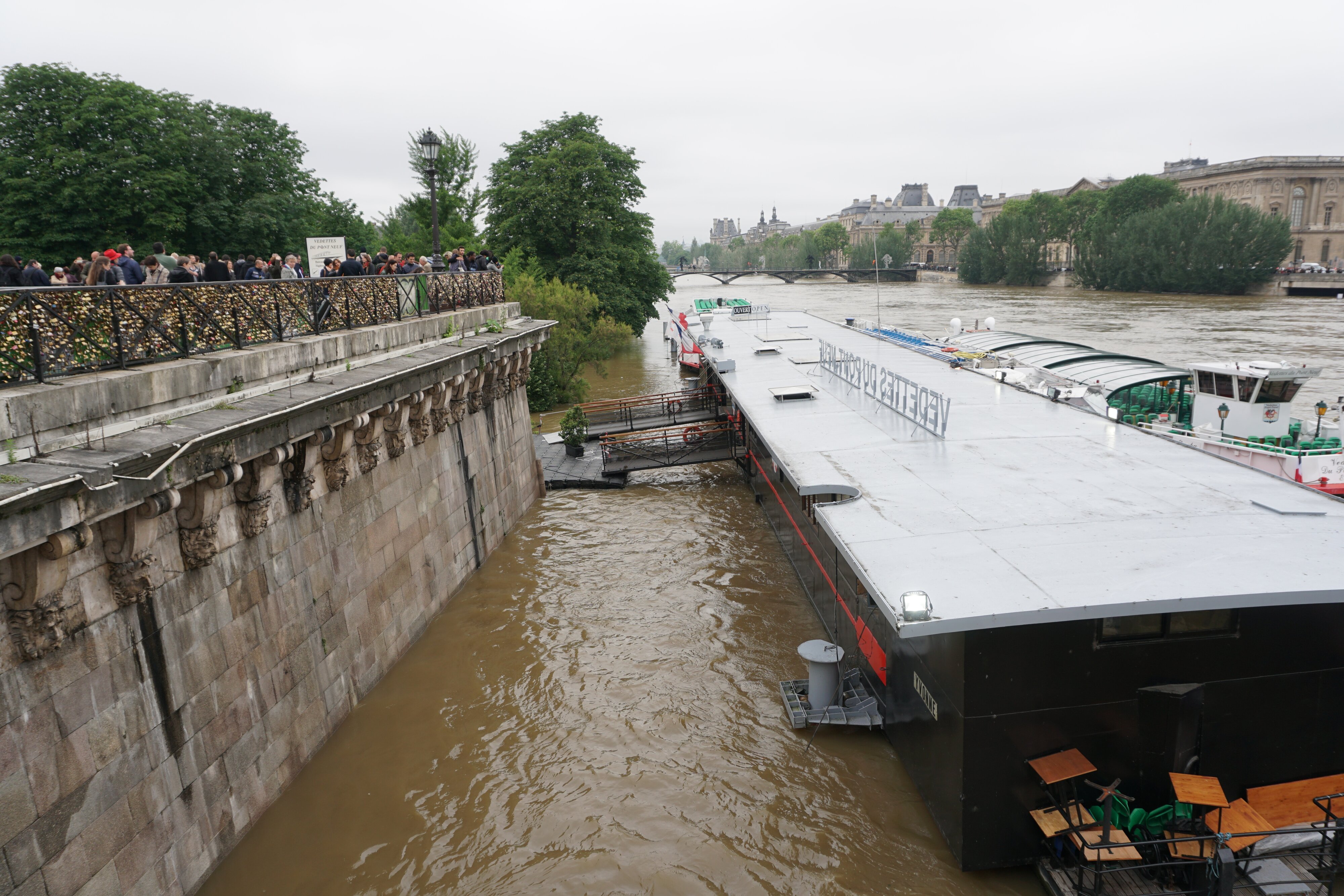 รูปถ่าย ฝรั่งเศส(France) ปารีส(Paris) แม่น้ำแซน(Seine river) 2016-06 43