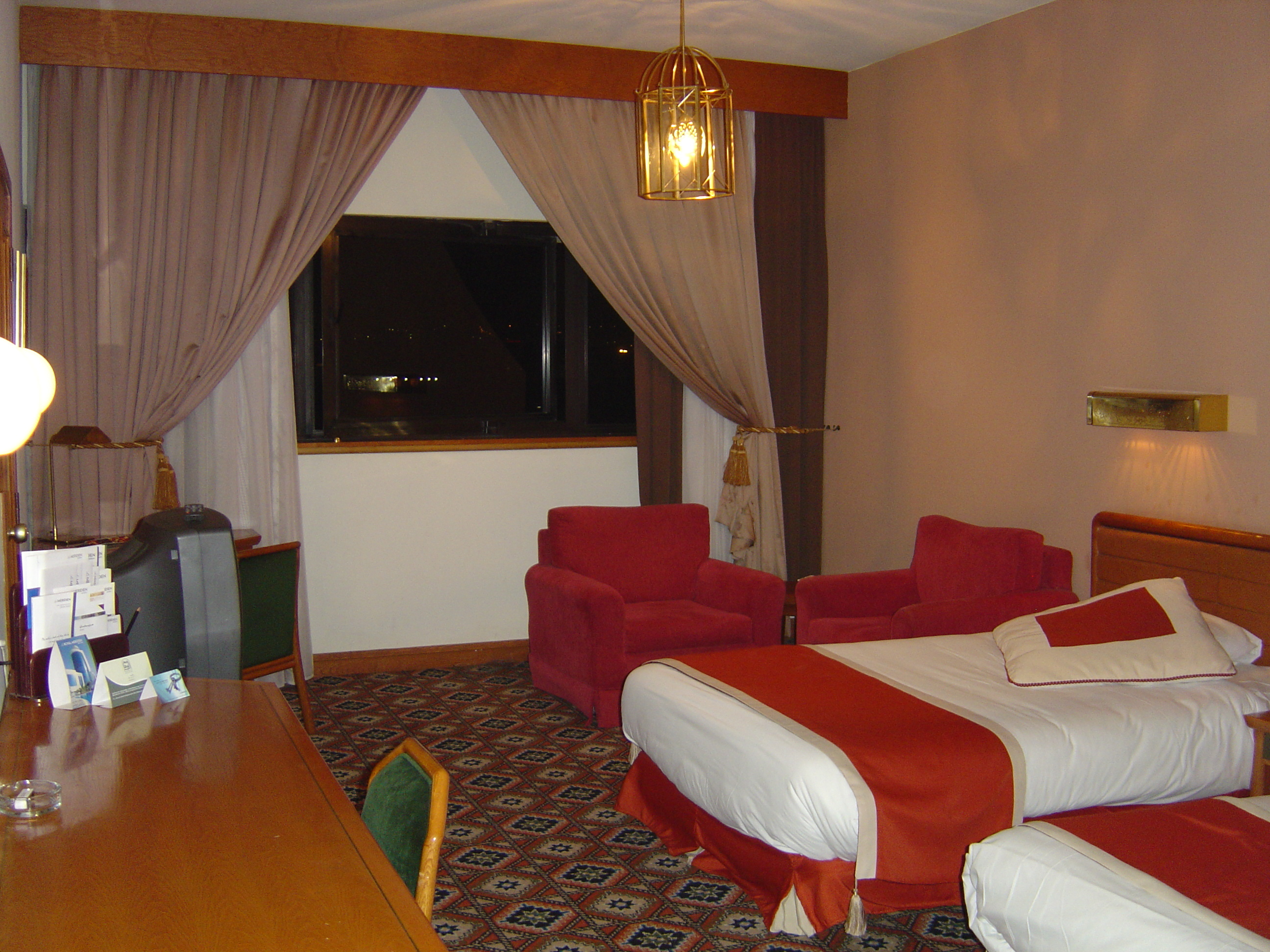 รูปถ่าย จอร์แดน(Jordan) อัมมาน(Amman) โรงแรมเลอเมอริเดียน(Le Meridien Hotel) 2004-10 0