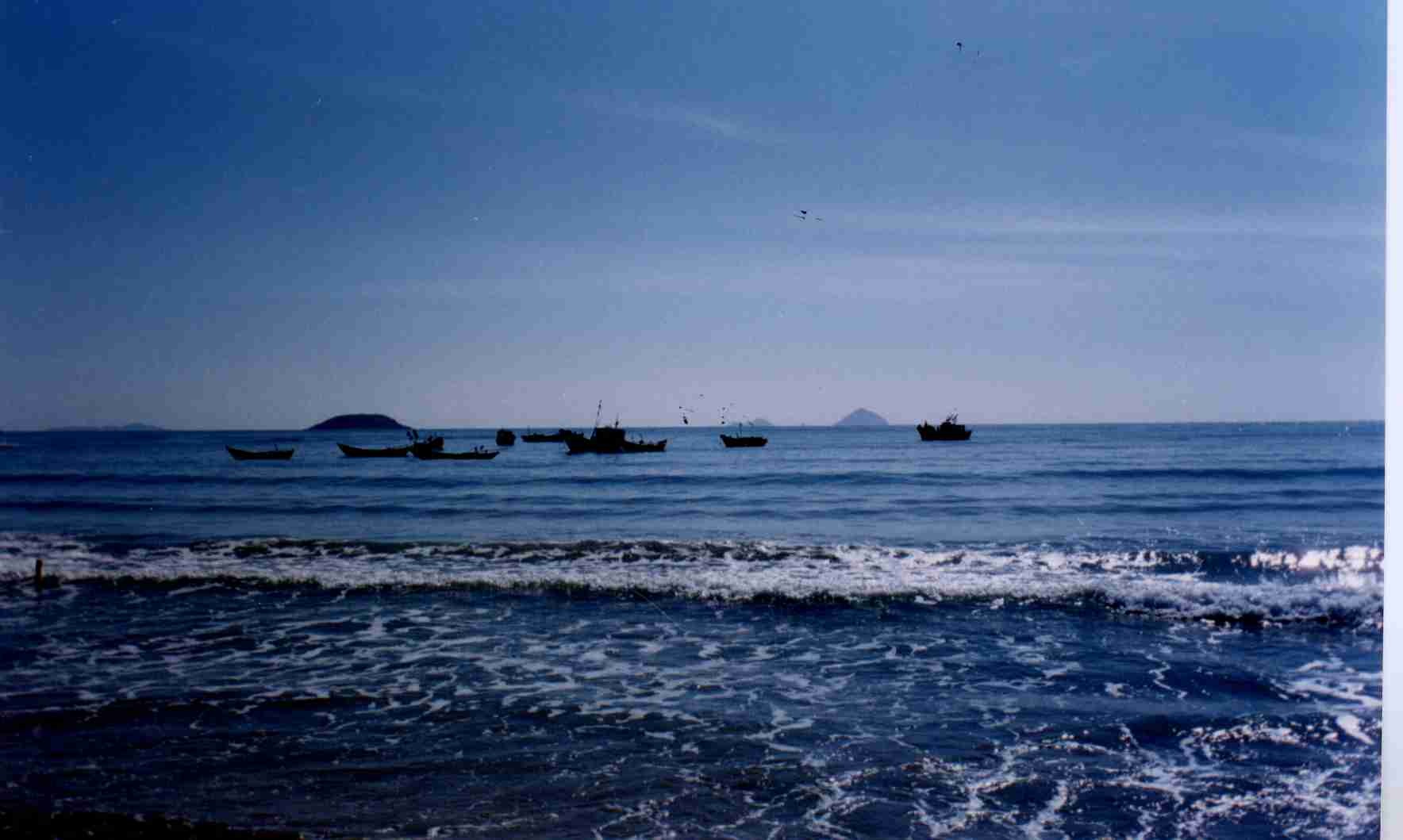 รูปถ่าย เวียดนาม(Vietnam) นาชัง(Nha Trang) 1995-12 27