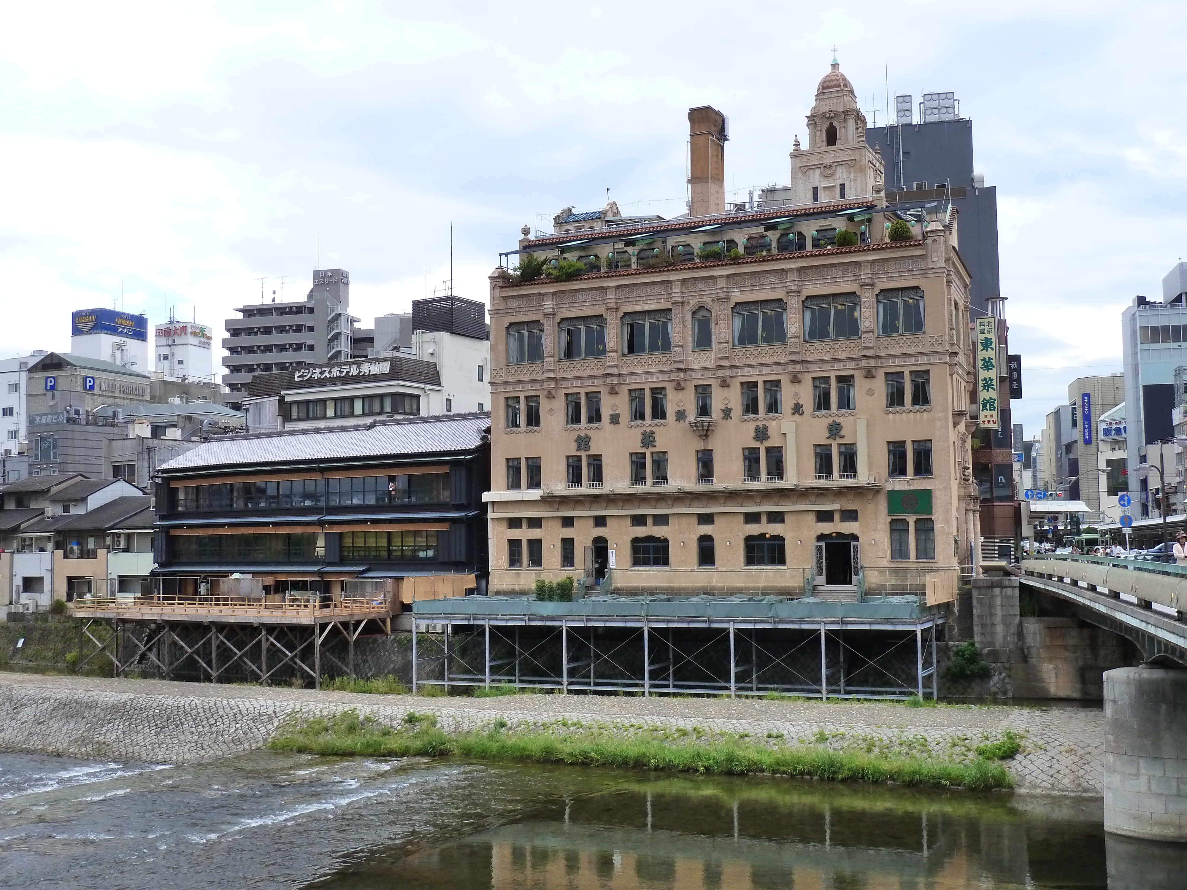 รูปถ่าย ญี่ปุ่น(Japan) เกียวโต(Kyoto) แม่น้ำคาโมะ(Kamo River) 2010-06 46