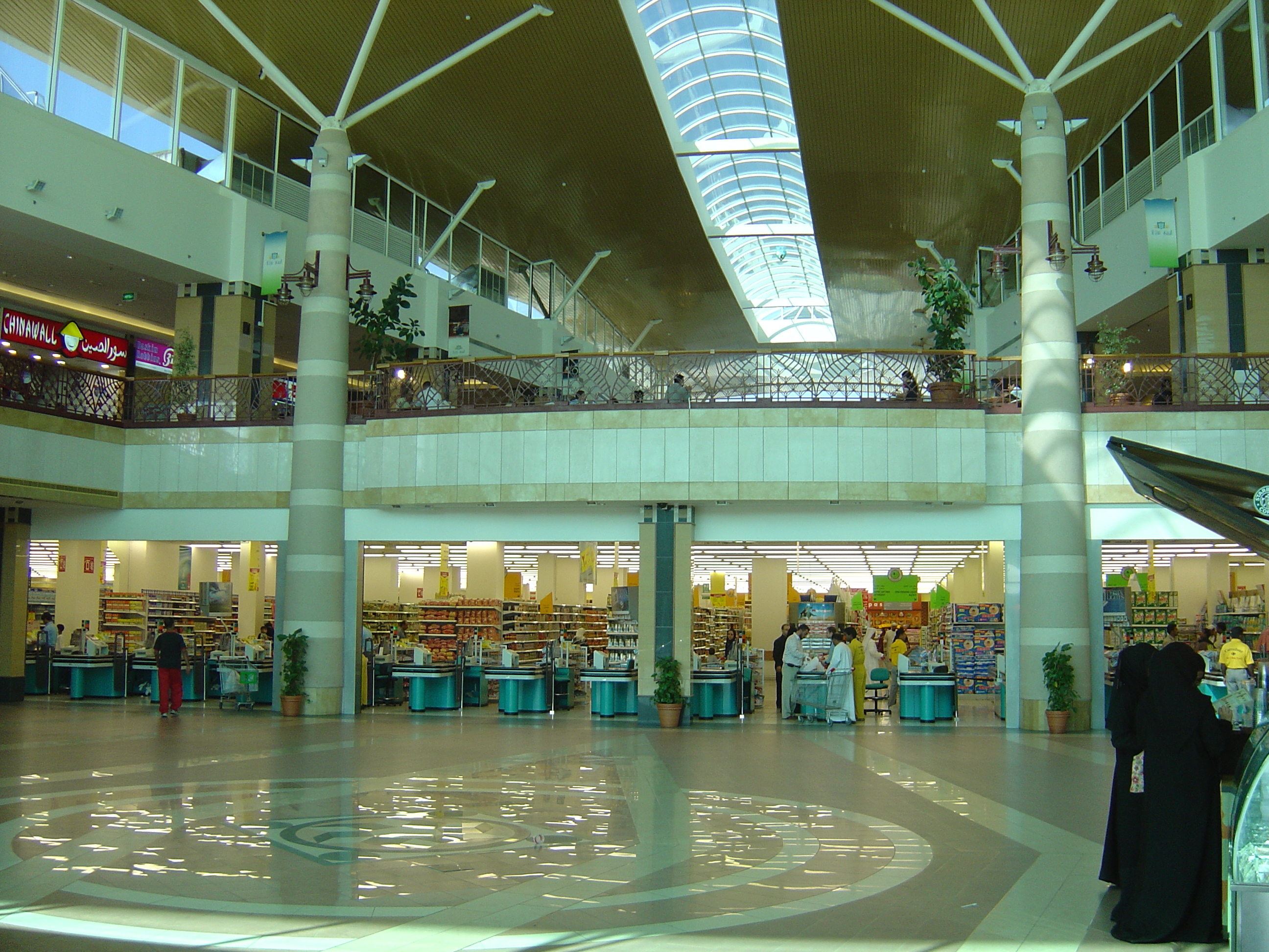 รูปถ่าย สหรัฐอาหรับเอมิเรตส์(United Arab Emirates) อาเลอิน(Al Ain) ห้างอัลจิมีมอลล์(Al Jimi Mall) 2005-11 2