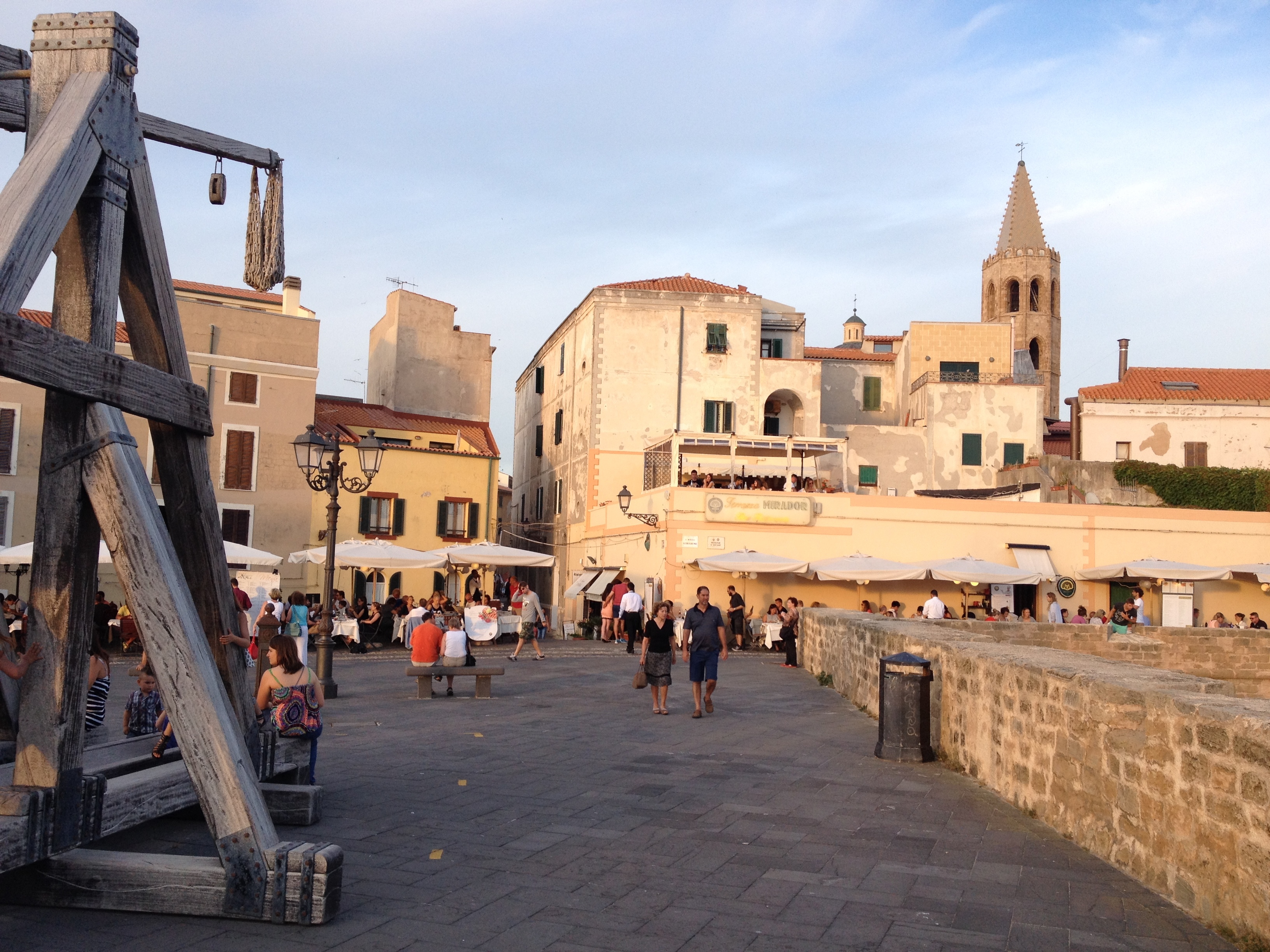 รูปถ่าย อิตาลี(Italy) ซาร์ดิเนีย(Sardinia) อัลเกโร(Alghero) 2015-06 16