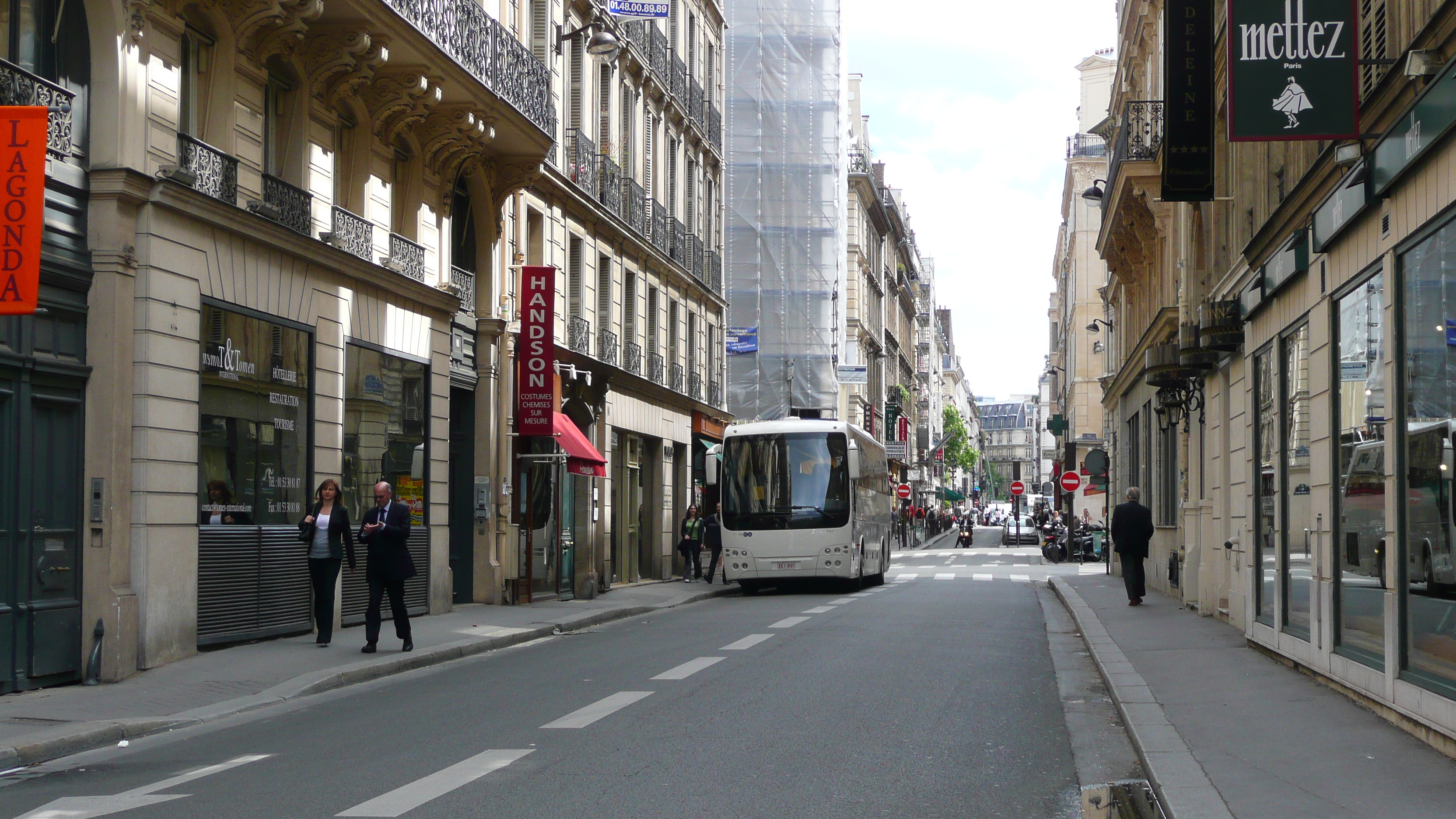 รูปถ่าย ฝรั่งเศส(France) ปารีส(Paris) บูเลอวาร์ด  มาเลแอร์บ(Boulevard Malesherbes) 2007-05 99