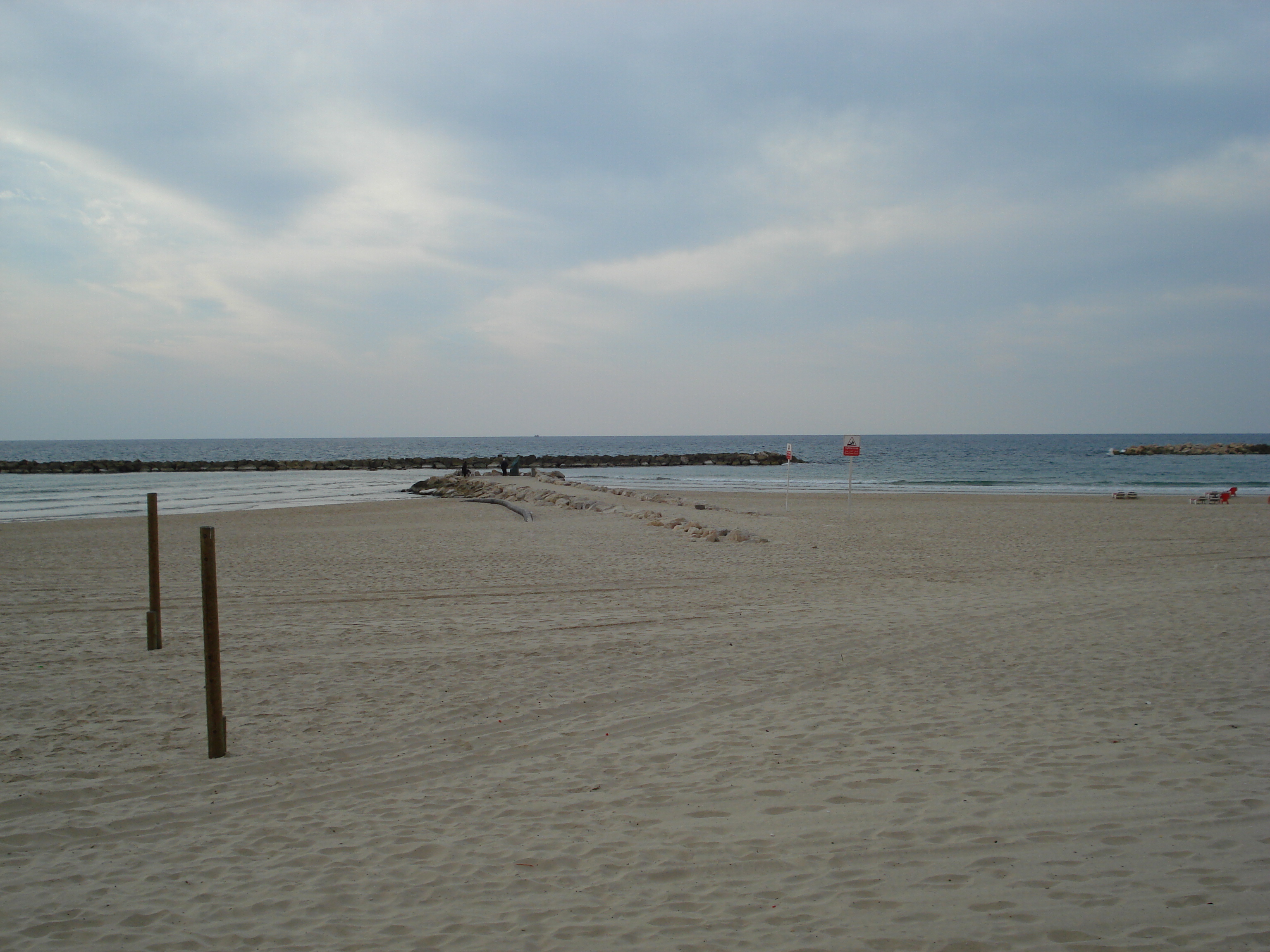 รูปถ่าย อิสราเอล(Israel) เทลอาวีฟ(Tel Aviv) ชายหาดเทลอาวีฟ(Tel Aviv Sea Shore) 2006-12 15