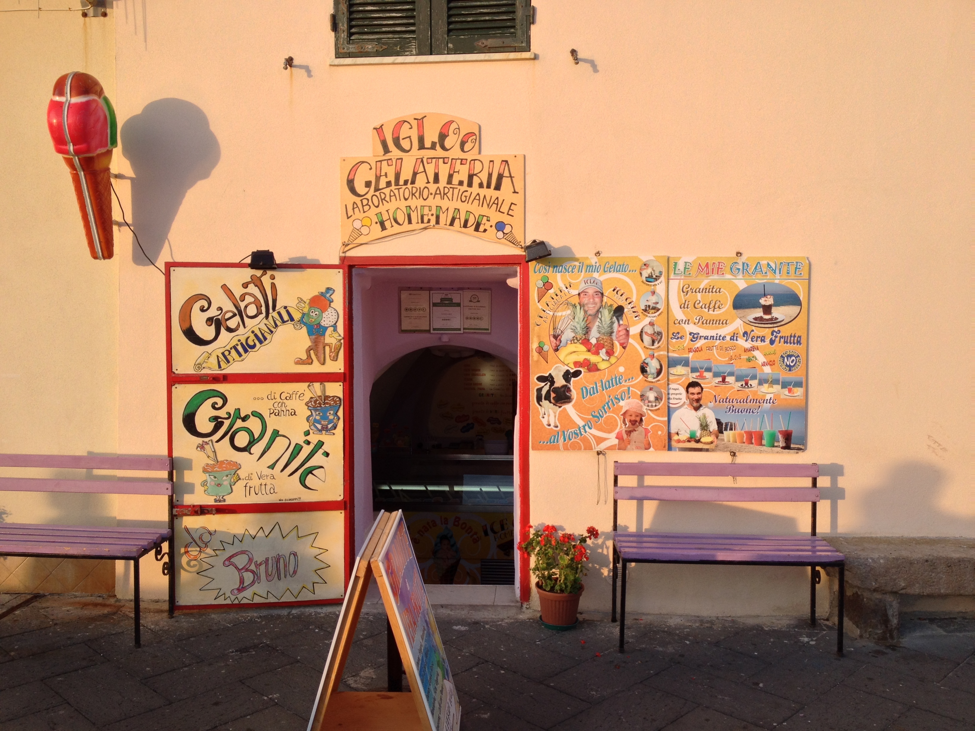 รูปถ่าย อิตาลี(Italy) ซาร์ดิเนีย(Sardinia) อัลเกโร(Alghero) 2015-06 132