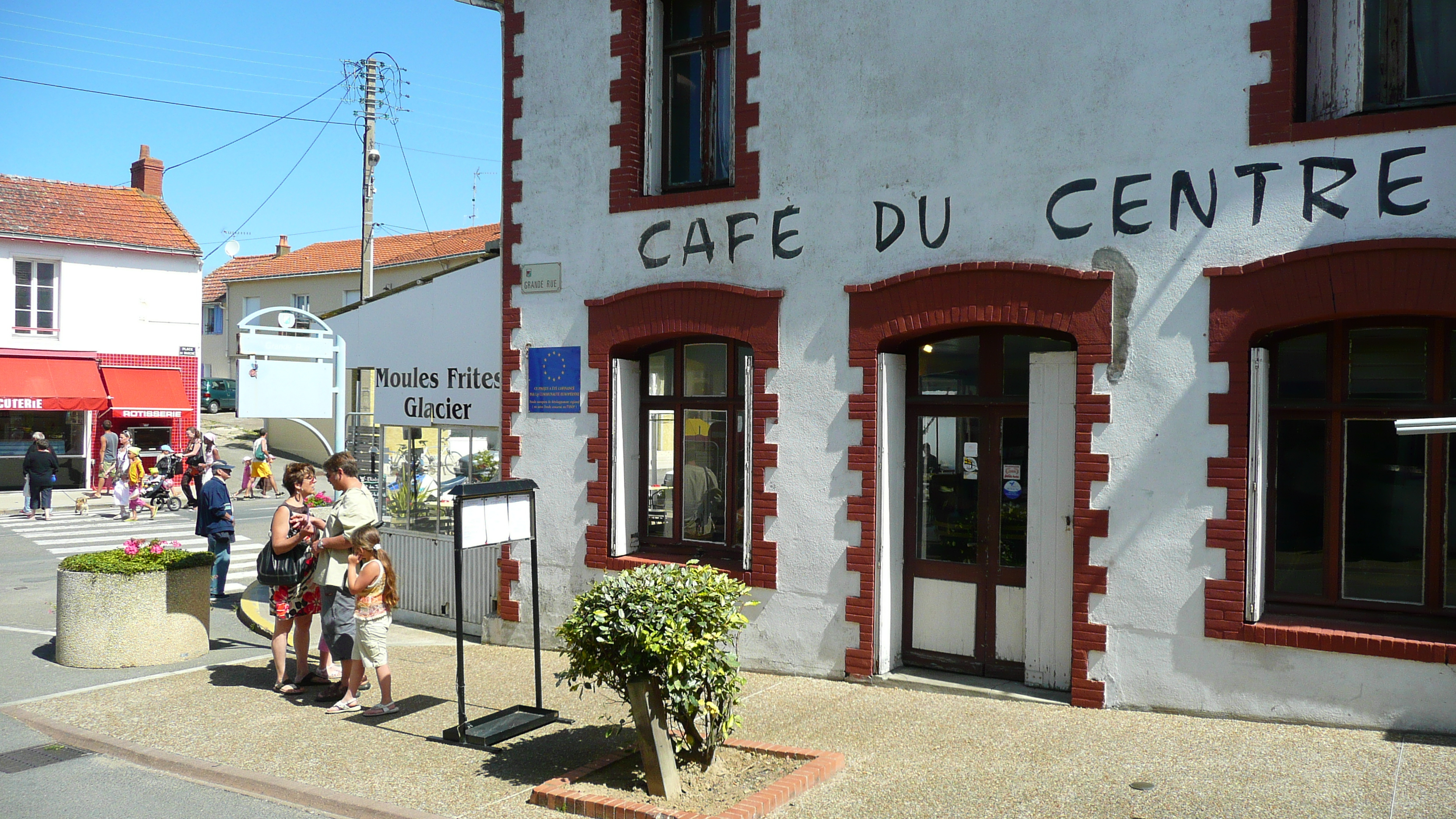 รูปถ่าย ฝรั่งเศส(France) เพรฟาย(Prefailles) ถนนกร็องด์รู(Grande Rue) 2007-07 0