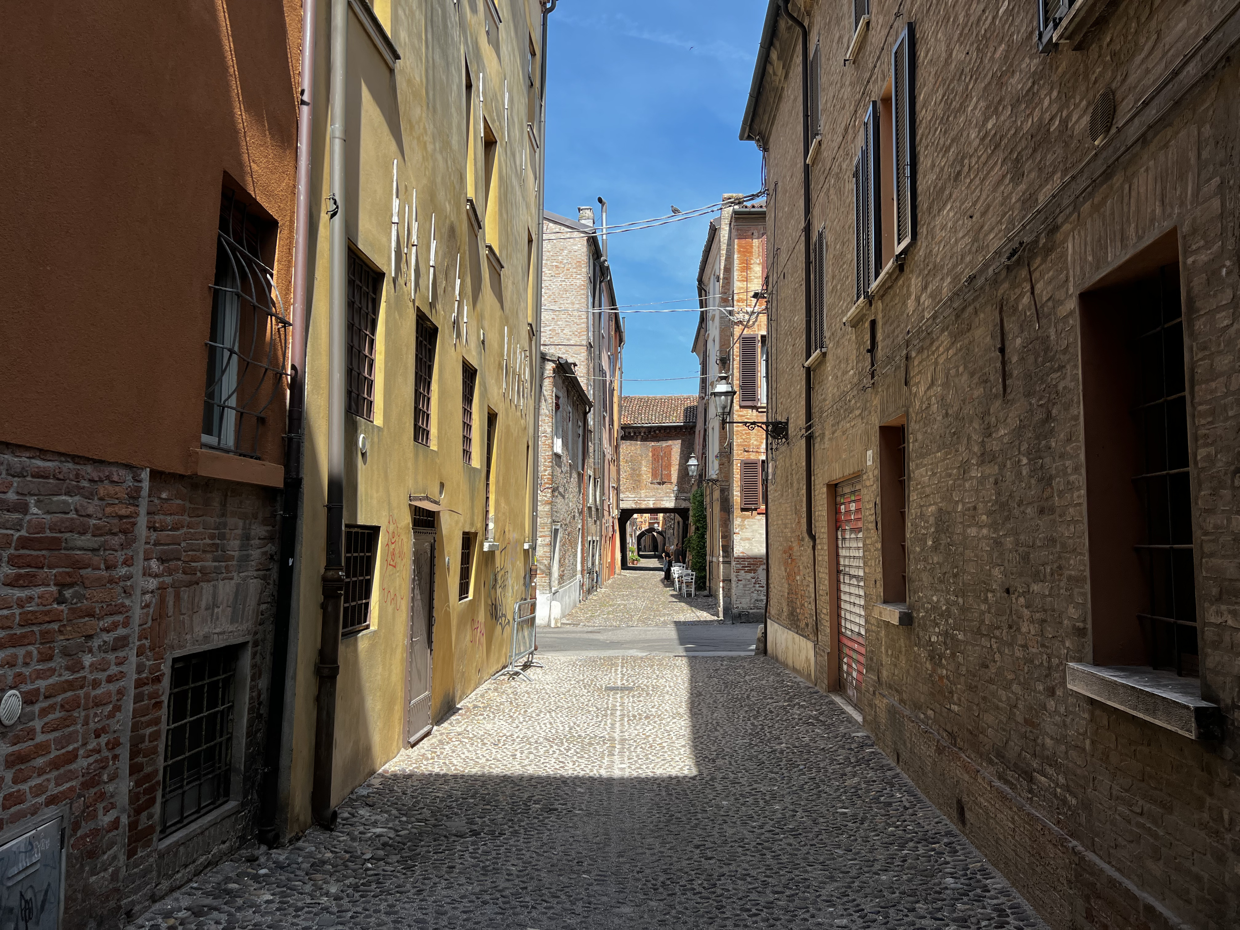 รูปถ่าย อิตาลี(Italy) แฟร์รารา(Ferrara) 2022-05 65