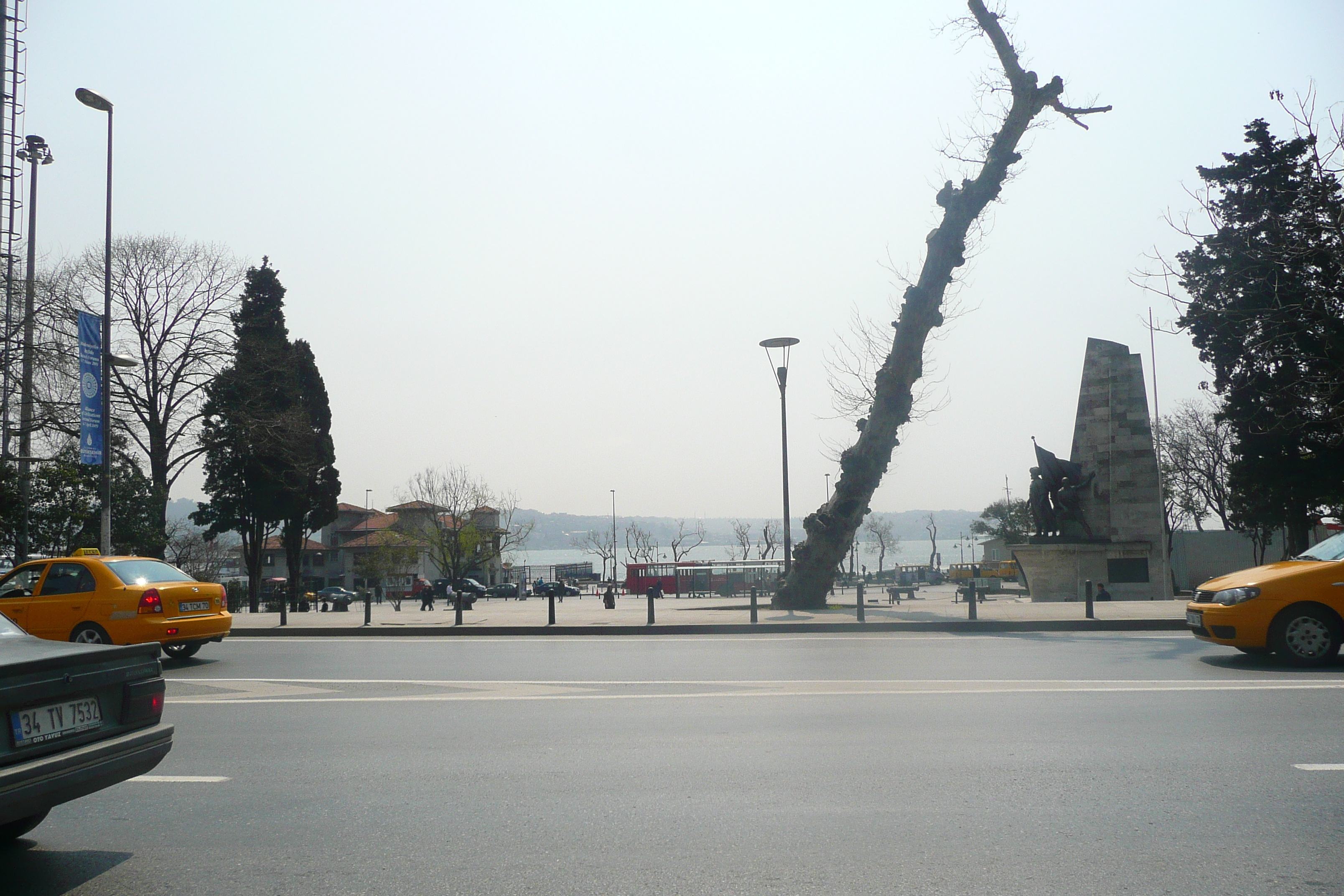 รูปถ่าย ตุรกี(Turkey) อิสตันบูล(Istanbul) ช่องแคบบอสพอรัส(Bosphorus) 2009-04 56