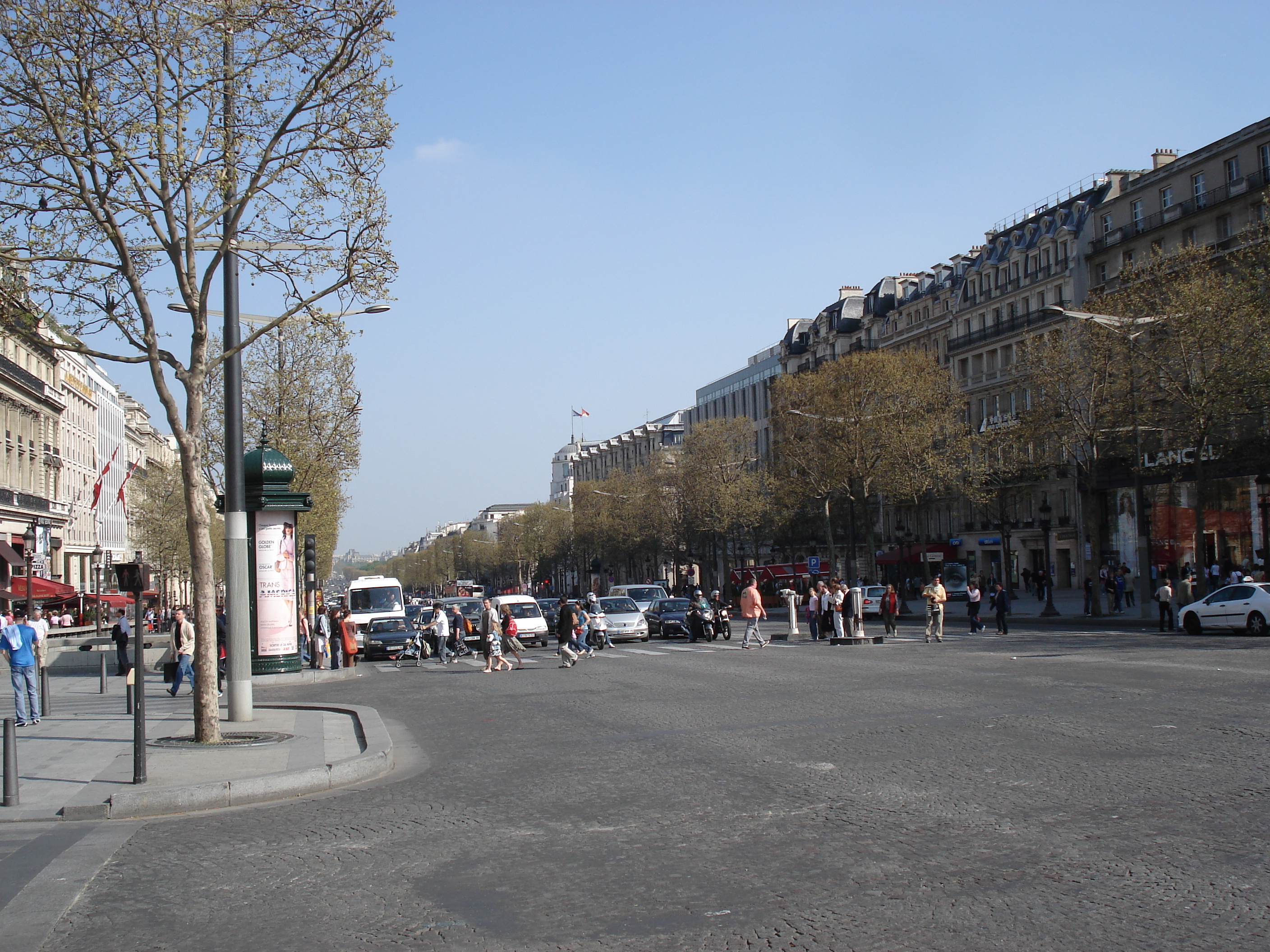 รูปถ่าย ฝรั่งเศส(France) ปารีส(Paris) ช็องเซลีเซ(Champs Elysees) 2006-04 23