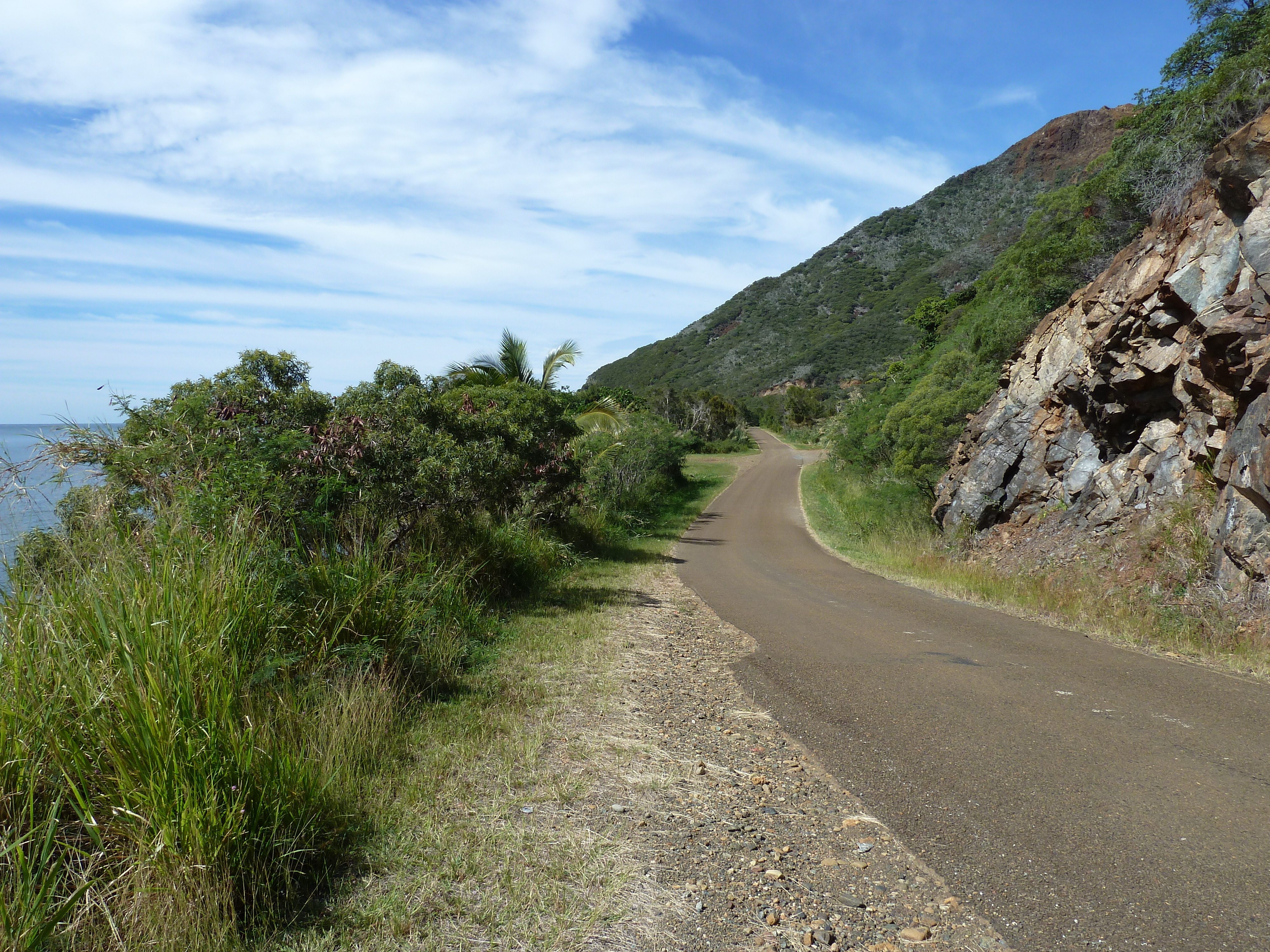 รูปถ่าย นิวแคลิโดเนีย(New Caledonia) ทีโอ(Thio) 2010-05 48