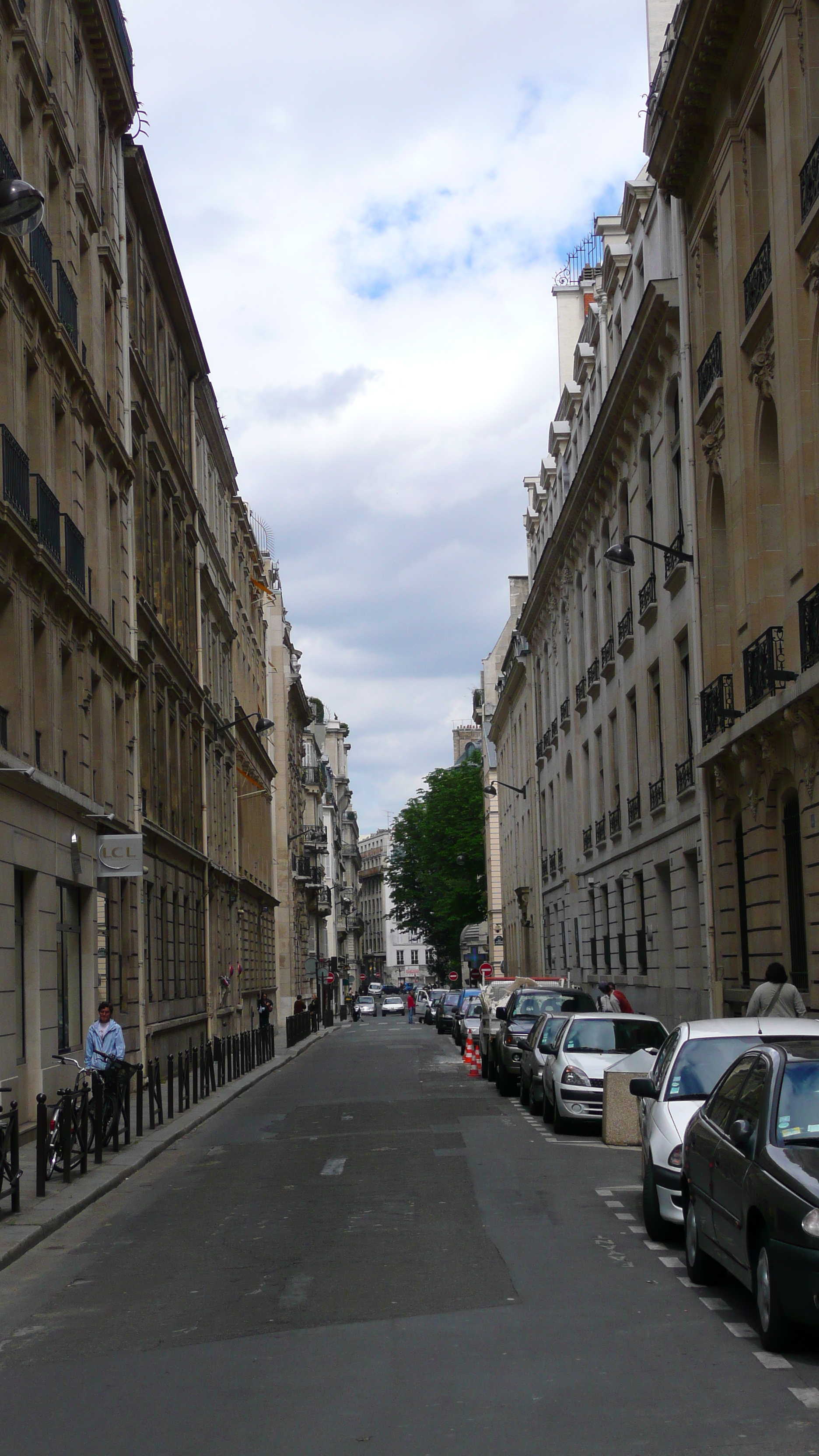 รูปถ่าย ฝรั่งเศส(France) ปารีส(Paris) บูเลอวาร์ด  มาเลแอร์บ(Boulevard Malesherbes) 2007-05 120
