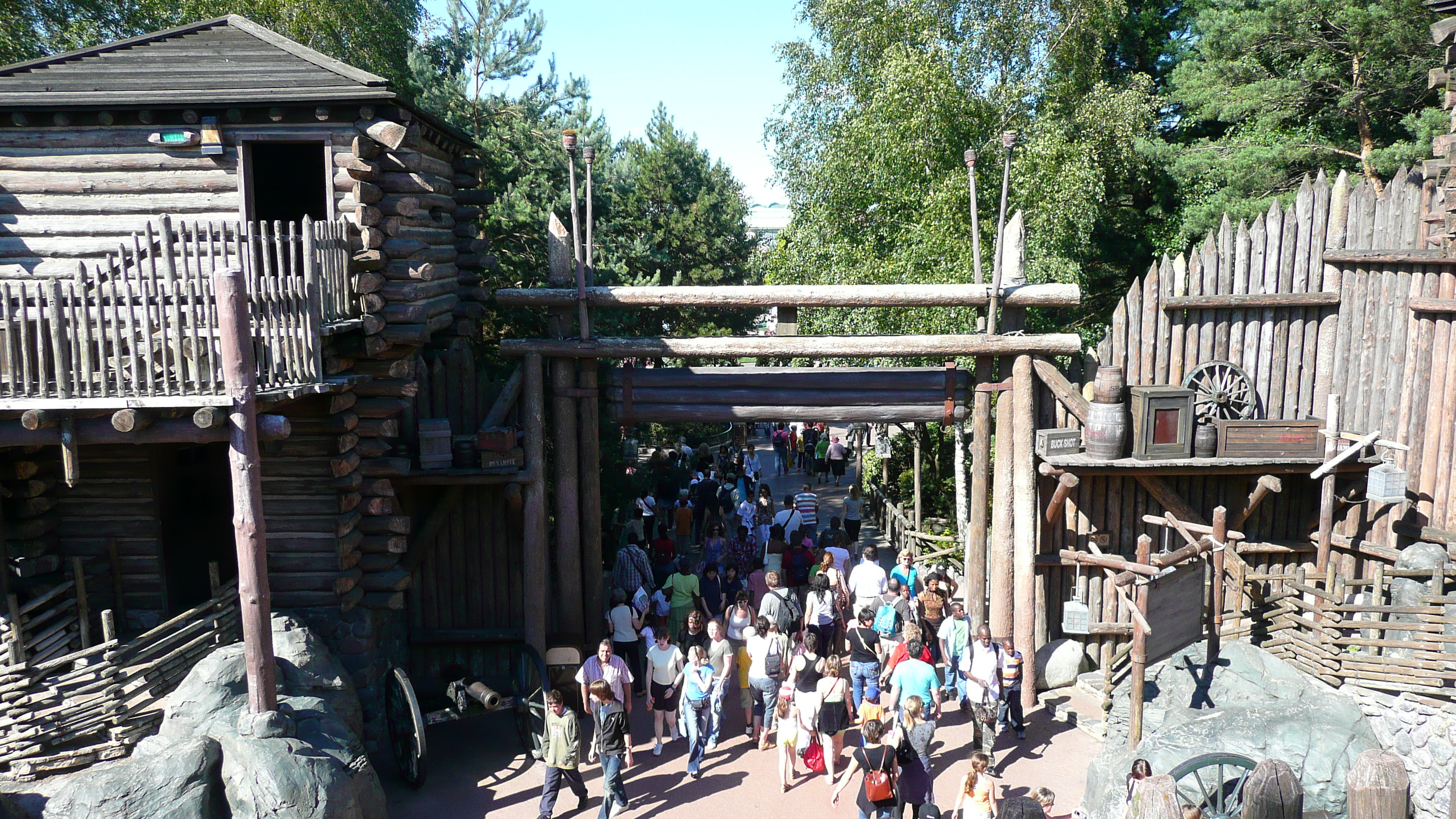 รูปถ่าย ฝรั่งเศส(France) ดิสนีย์แลนด์ปารีส(Disneyland Paris) ตำนานแห่งแดนตะวันตก(Legends of the wild west) 2007-07 0