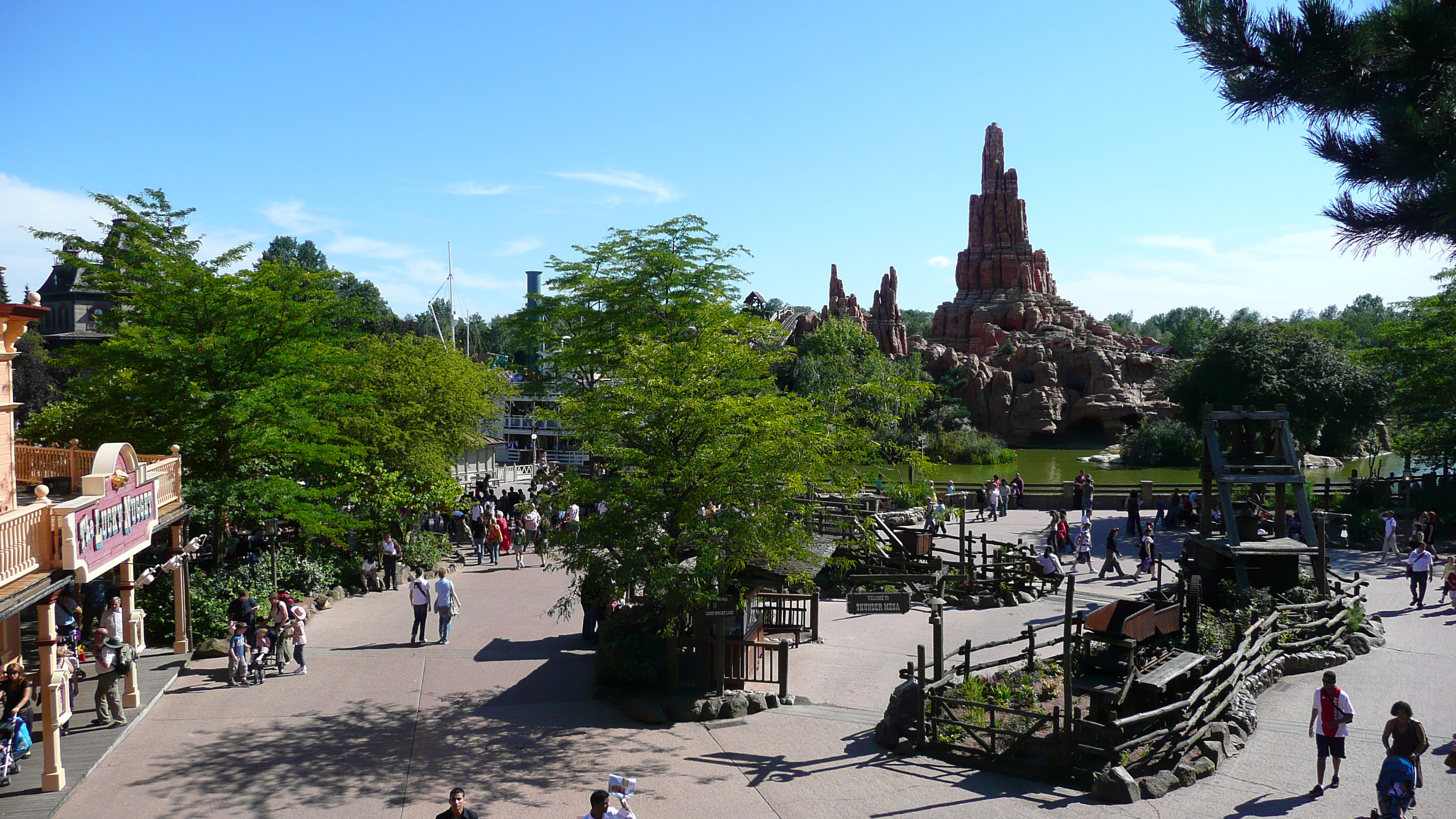 รูปถ่าย ฝรั่งเศส(France) ดิสนีย์แลนด์ปารีส(Disneyland Paris) ตำนานแห่งแดนตะวันตก(Legends of the wild west) 2007-07 2