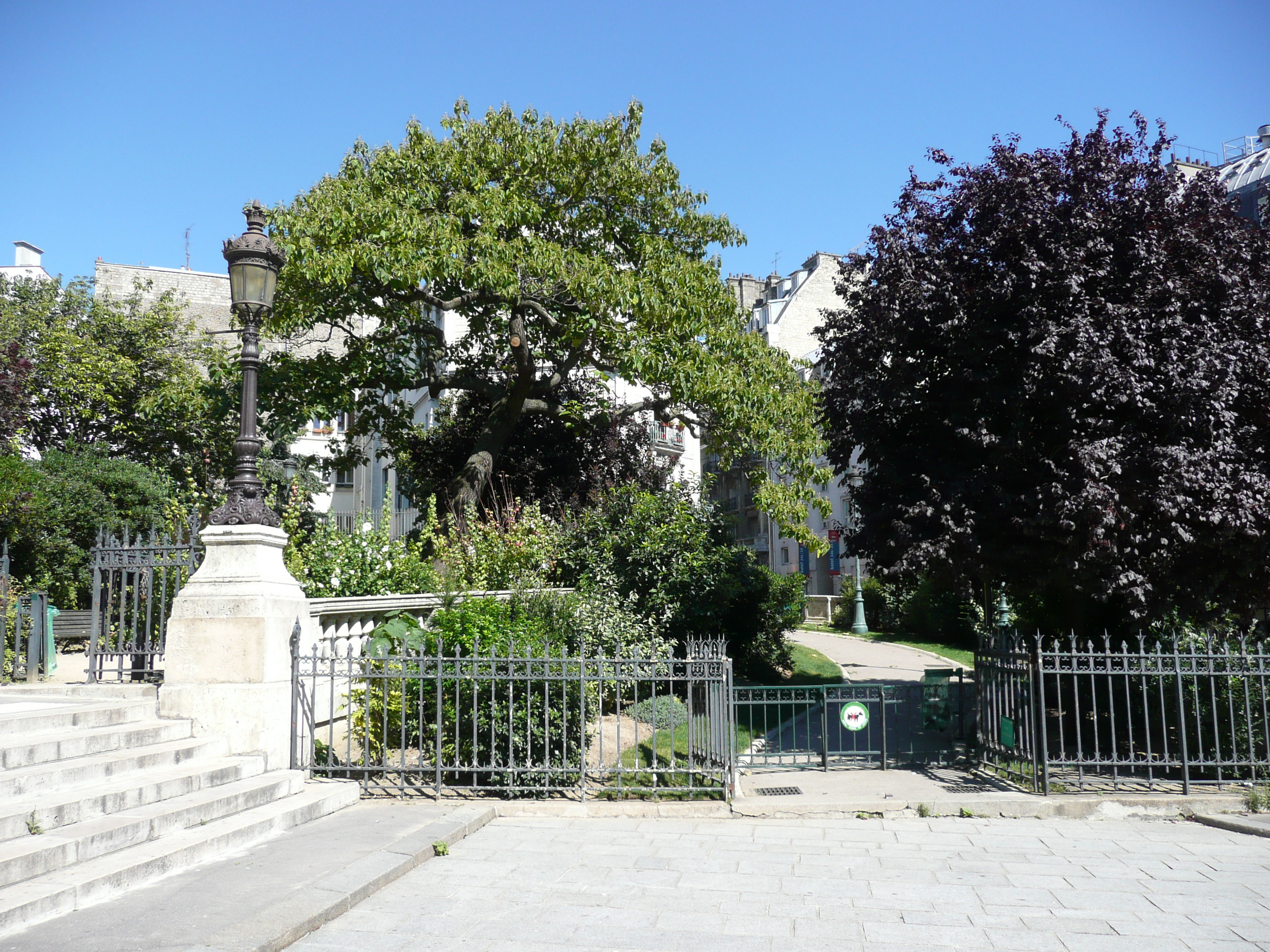 รูปถ่าย ฝรั่งเศส(France) ปารีส(Paris) ถนนลาฟาแย็ต(Rue La Fayette) 2007-08 121
