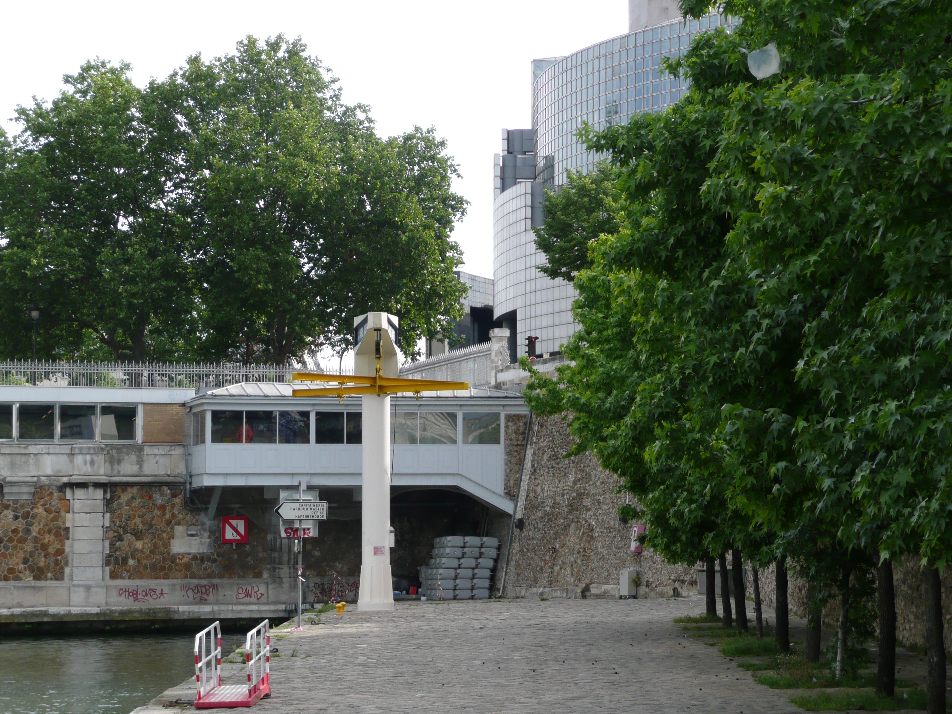 รูปถ่าย ฝรั่งเศส(France) ปารีส(Paris) ท่าเรือบัสตีย์(Bastille Harbour) 2007-06 4
