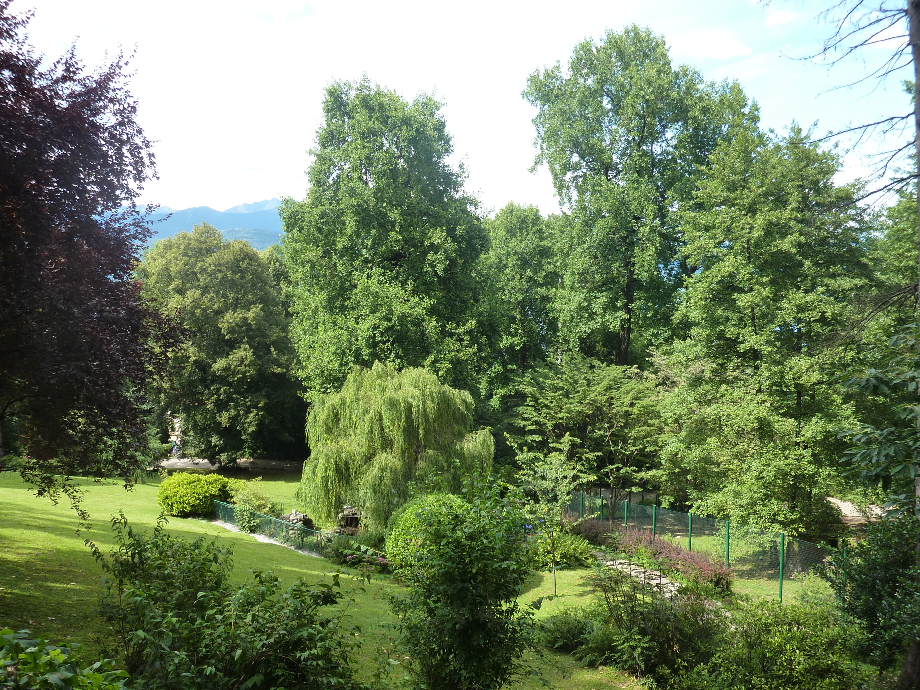 รูปถ่าย อิตาลี(Italy) วิลลาปัลลาวีชีโน(Villa Pallavicino) 2009-06 57