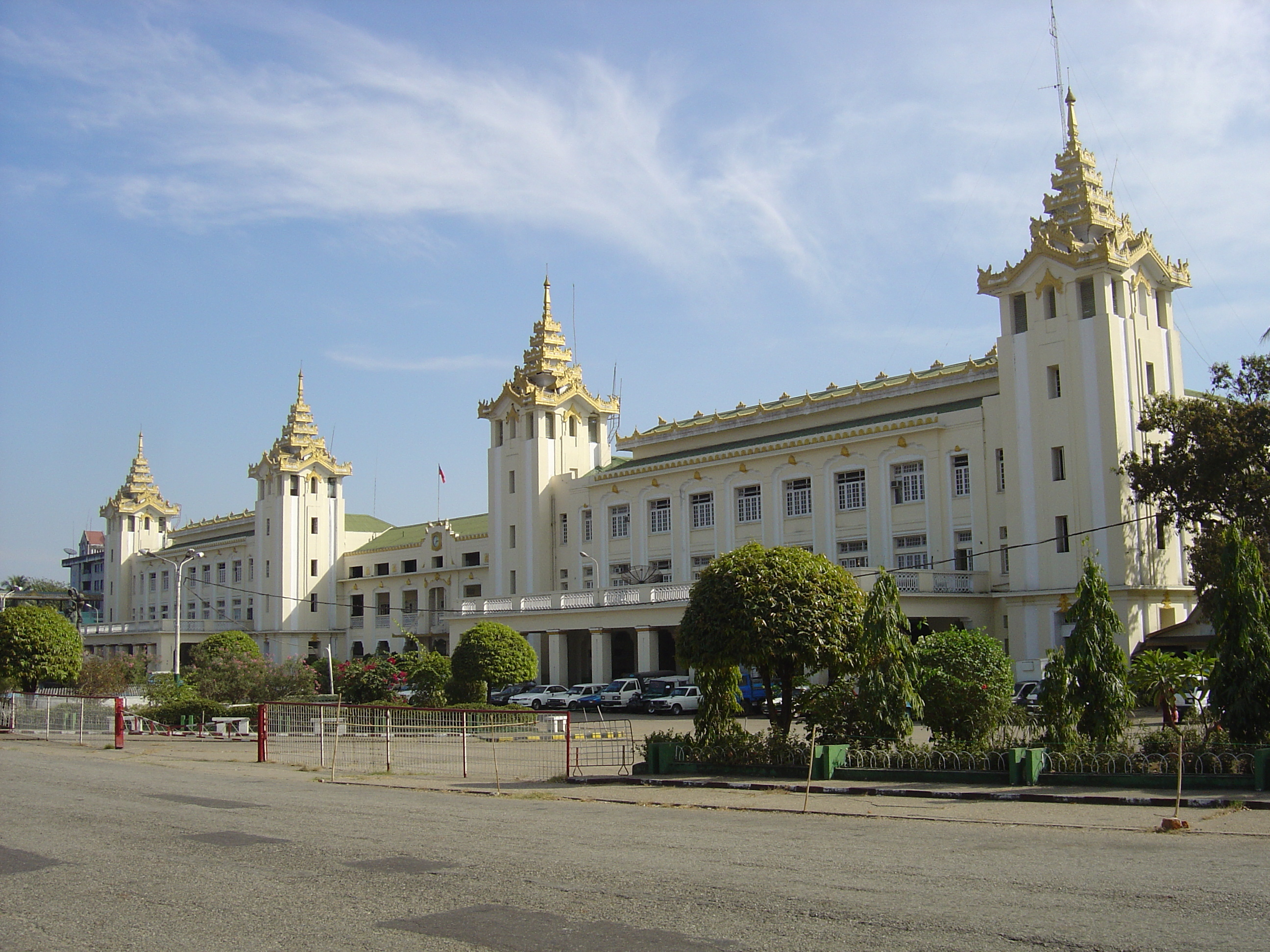 รูปถ่าย พม่า(Myanmar) ย่างกุ้ง(Yangon) 2005-01 240