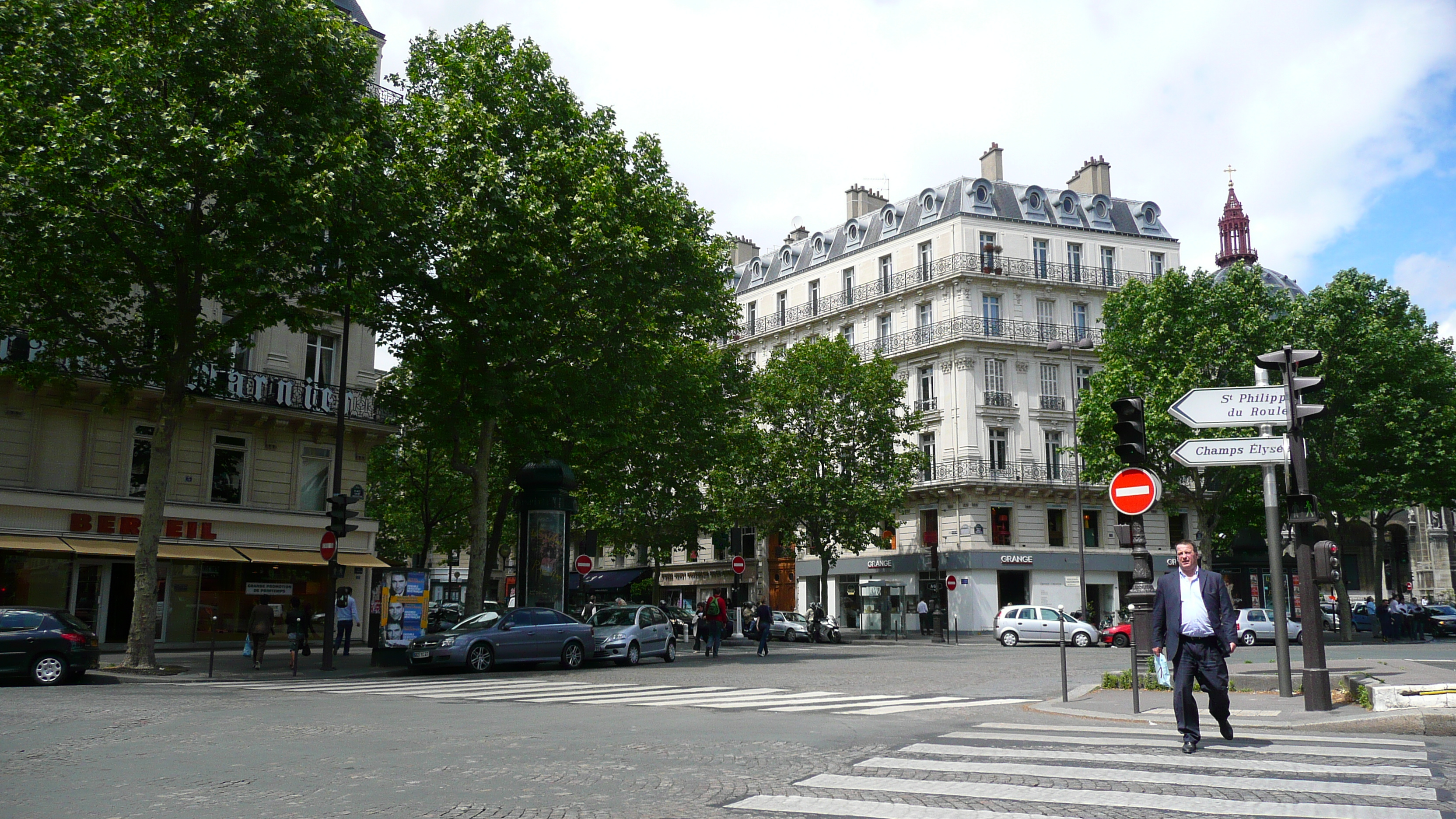 รูปถ่าย ฝรั่งเศส(France) ปารีส(Paris) บูเลอวาร์ด  มาเลแอร์บ(Boulevard Malesherbes) 2007-05 28