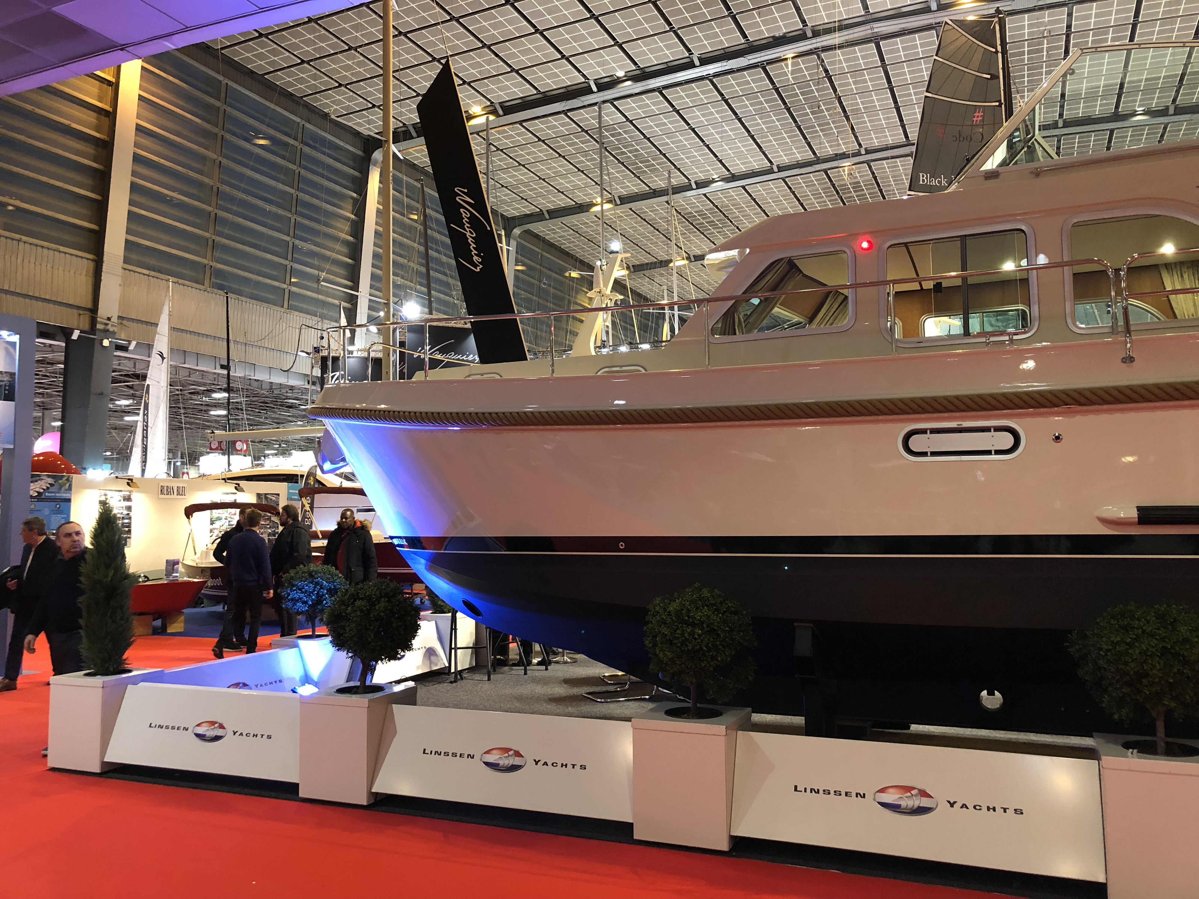 รูปถ่าย ฝรั่งเศส(France) ปารีส(Paris) งานแสดงเรือ(Salon nautique) 2017-12 12