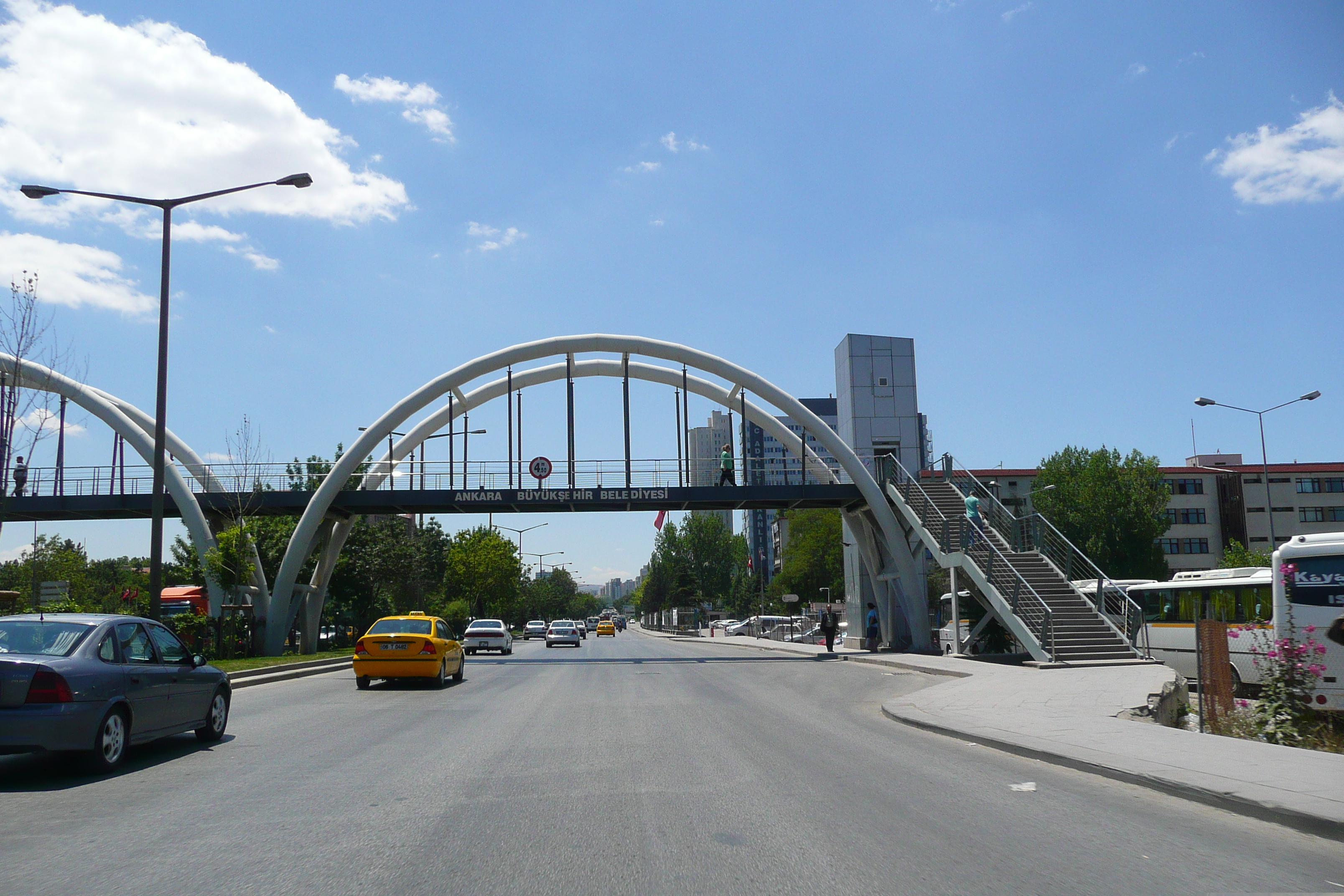 รูปถ่าย ตุรกี(Turkey) อังการา(Ankara) ถนนจากบิลเคนต์ไปอังการา(Bilkent to Ankara road) 2008-07 53
