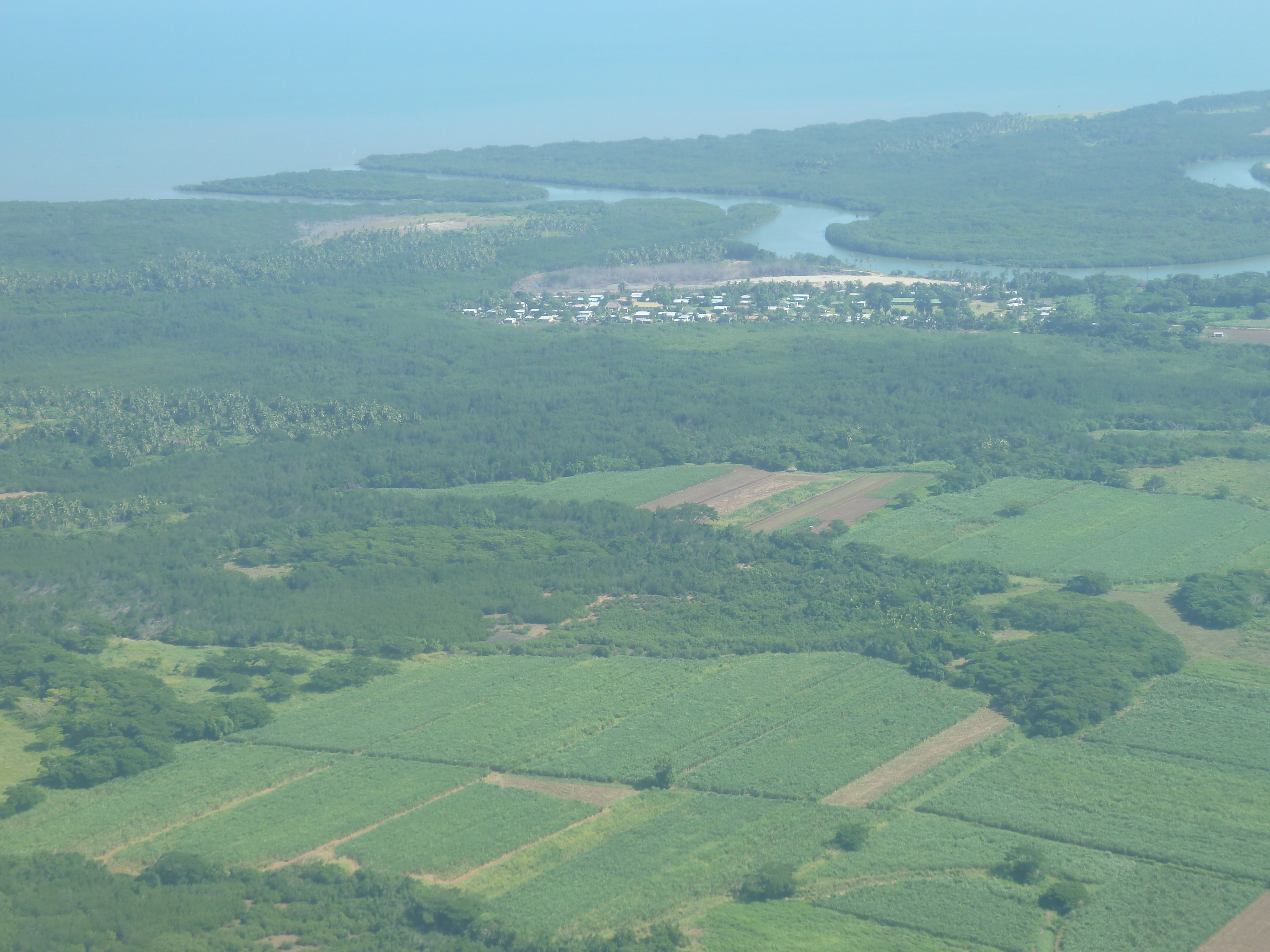 รูปถ่าย ฟิจิ(Fiji) ฟิจิจากมุมสูง(Fiji from the sky) 2010-05 25