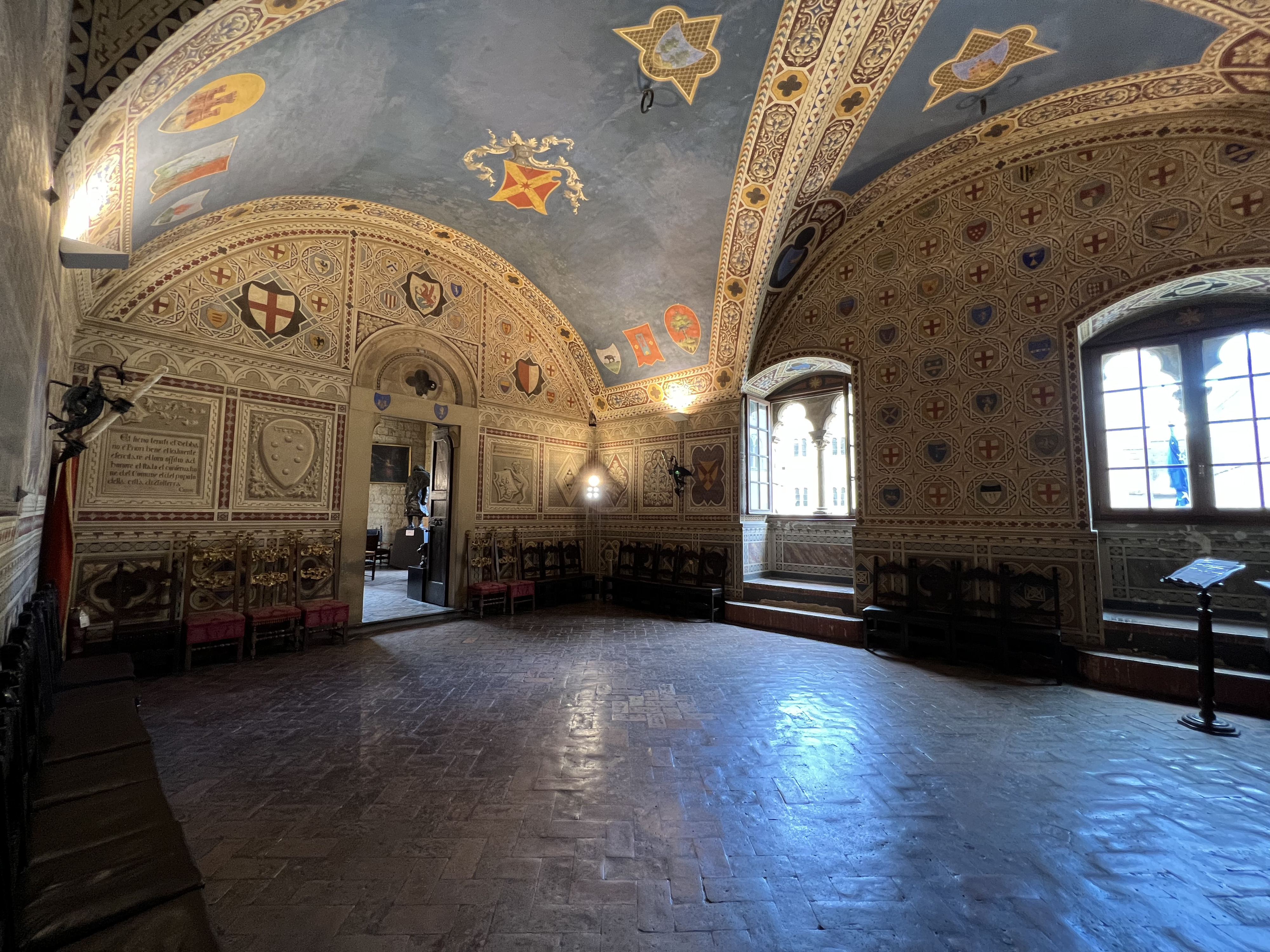 รูปถ่าย อิตาลี(Italy) วอลแตร์รา(Volterra) วังเดย์ปรีโอรี(Palazzo dei Priori) 2021-09 63