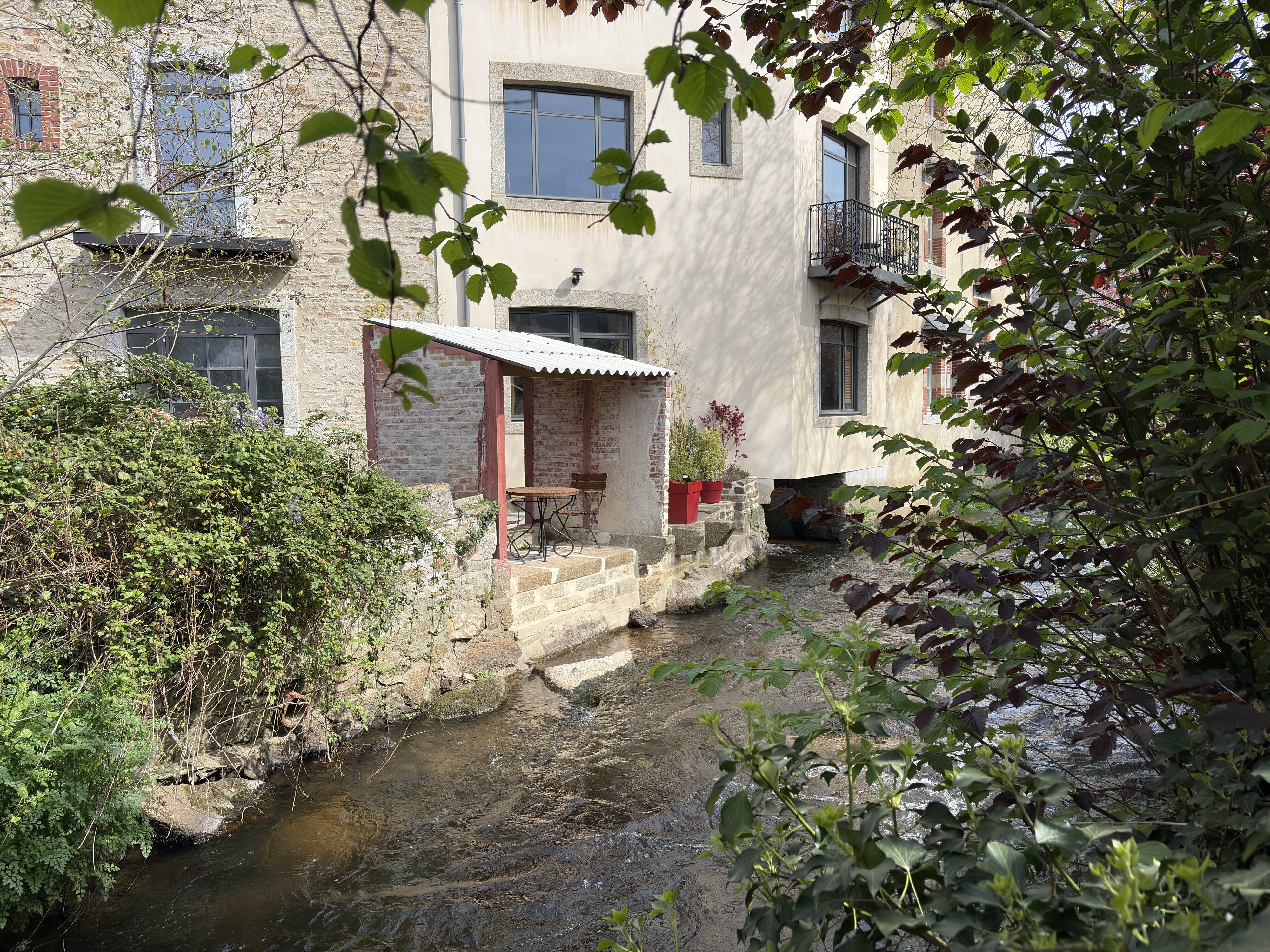 รูปถ่าย ฝรั่งเศส(France) ปงตาแวน(Pont Aven) 2026-04 23