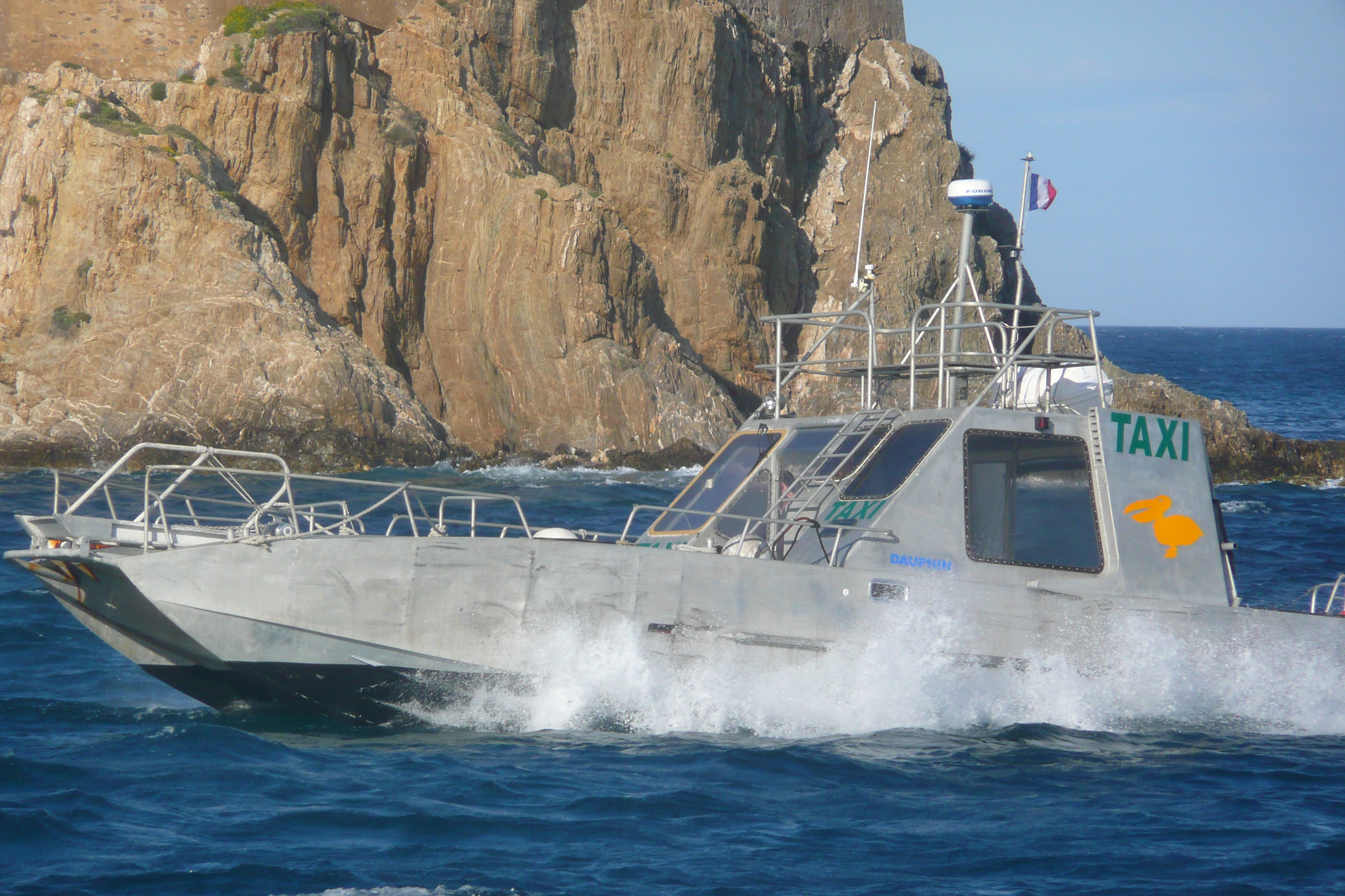 รูปถ่าย ฝรั่งเศส(France) เกาะปอร์เกอรอล(Porquerolles Island) ล่องเรือไปเกาะปอร์เกอรอล(Boat trip to Porquerolles) 2008-05 16