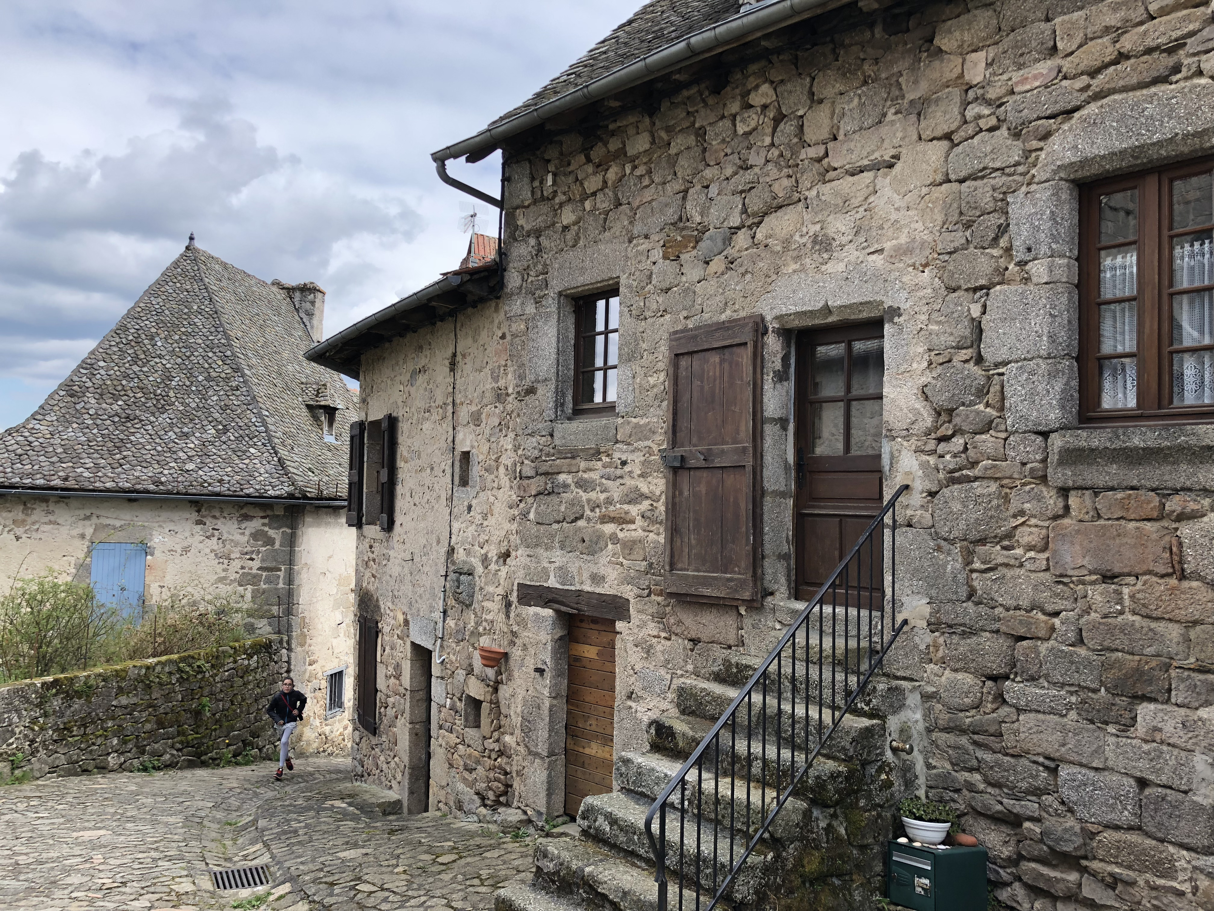 รูปถ่าย ฝรั่งเศส(France) มาร์กอแลส(Marcoles) 2018-04 37