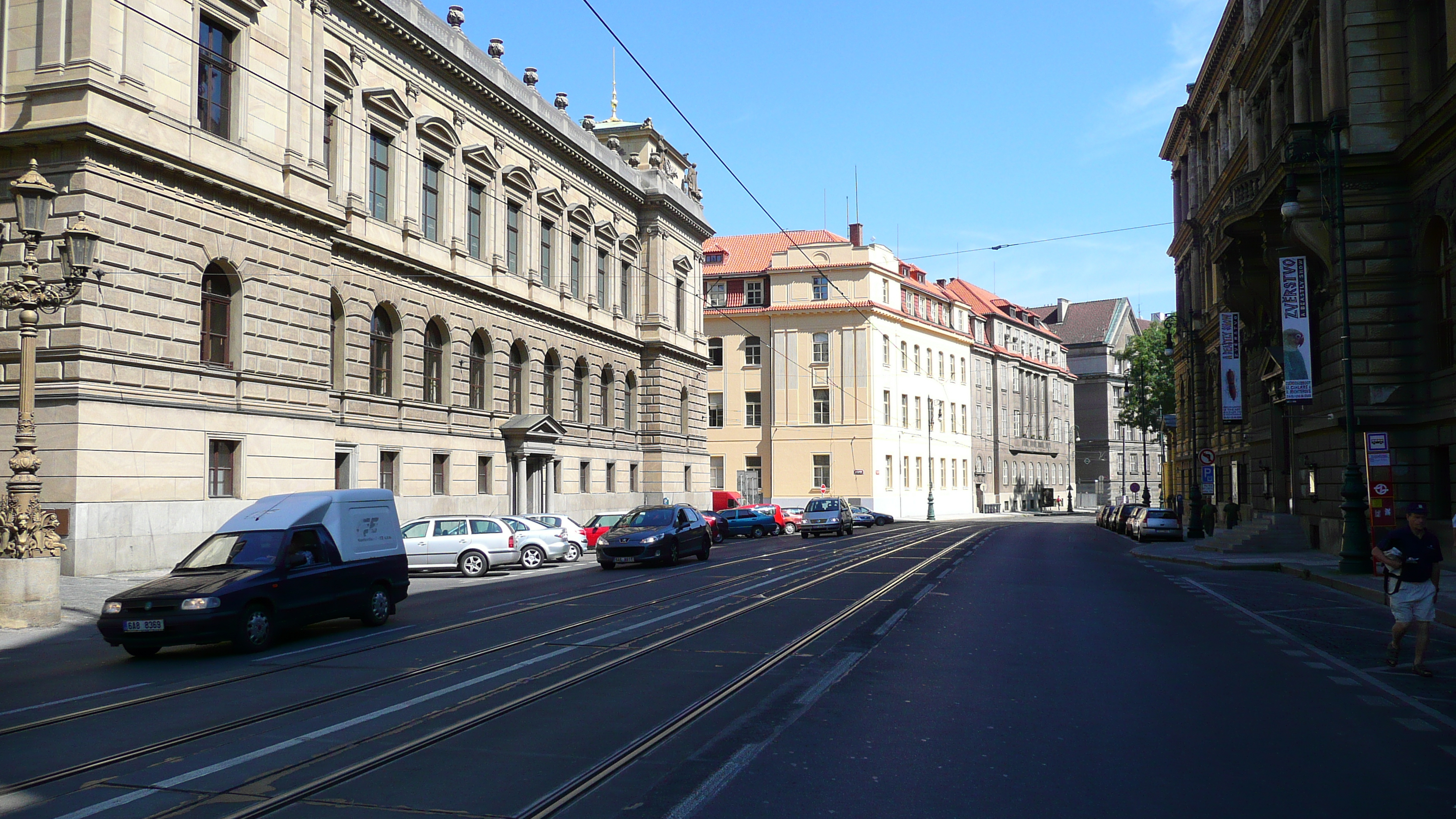 รูปถ่าย สาธารณรัฐเช็ก(Czech Republic) ปราก(Prague) 17 ลิสโตปาดื(17 Listopadu) 2007-07 3