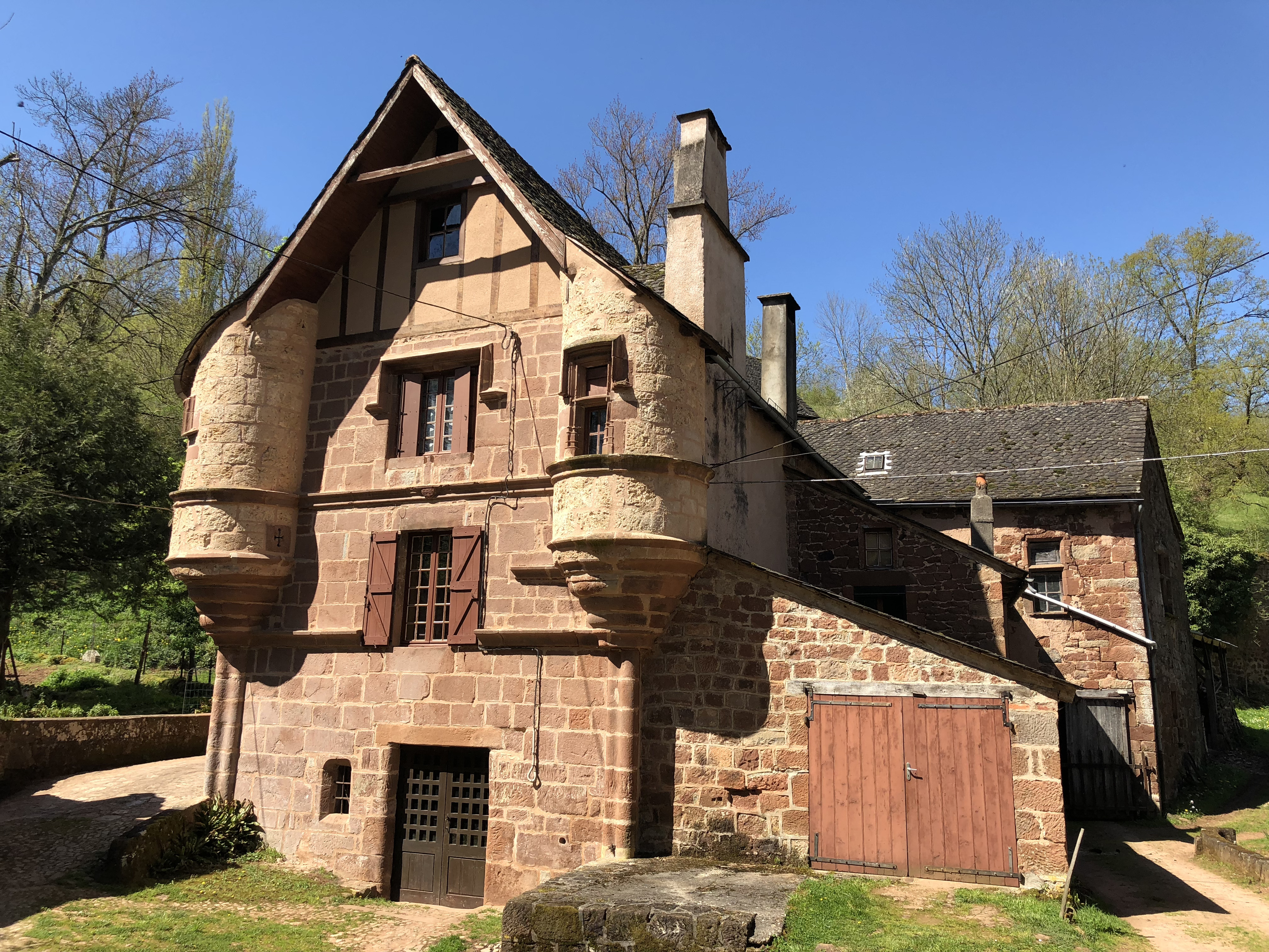 รูปถ่าย ฝรั่งเศส(France) กงก์(Conques) 2018-04 11