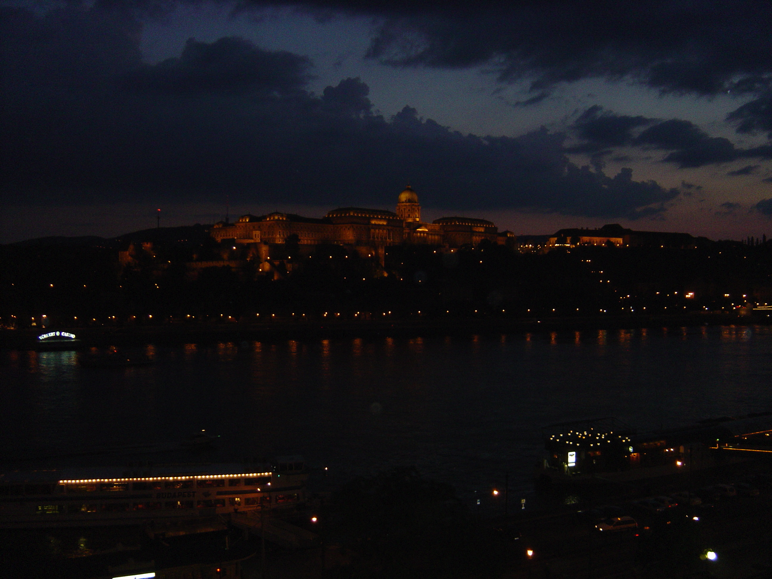 รูปถ่าย ฮังการี(Hungary) บูดาเปสต์(Budapest) 2004-05 47