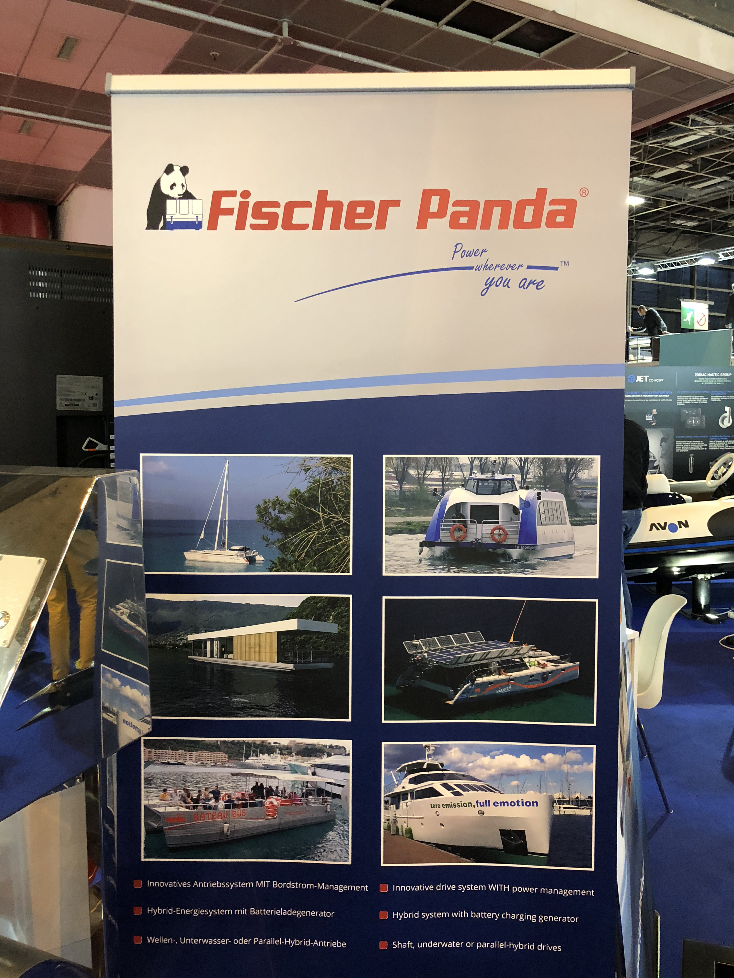 รูปถ่าย ฝรั่งเศส(France) ปารีส(Paris) งานแสดงเรือ(Salon nautique) 2017-12 18