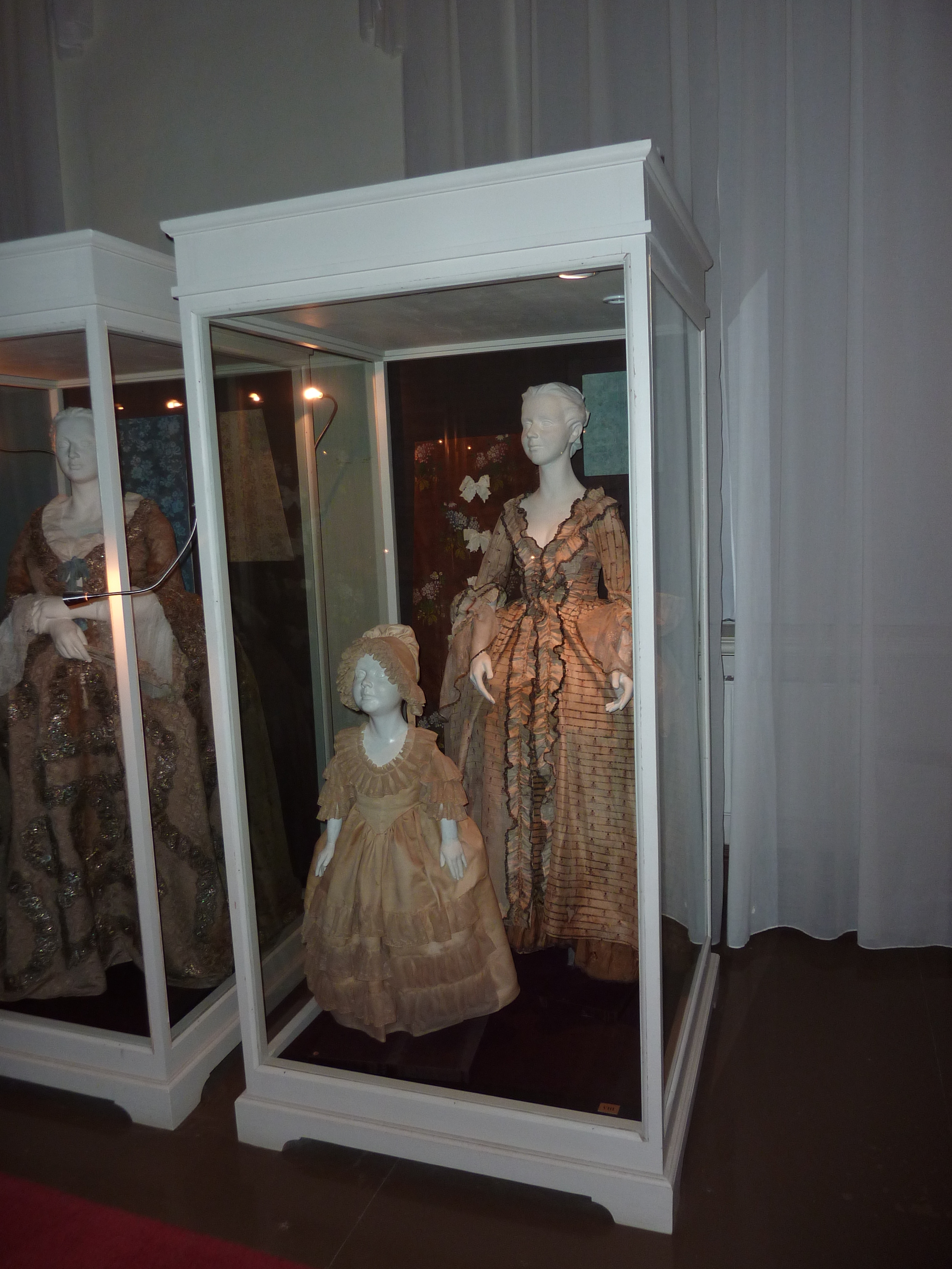 รูปถ่าย ลัตเวีย(Latvia) พระราชวังรุนดาเล(Rundale Palace) 2009-04 29