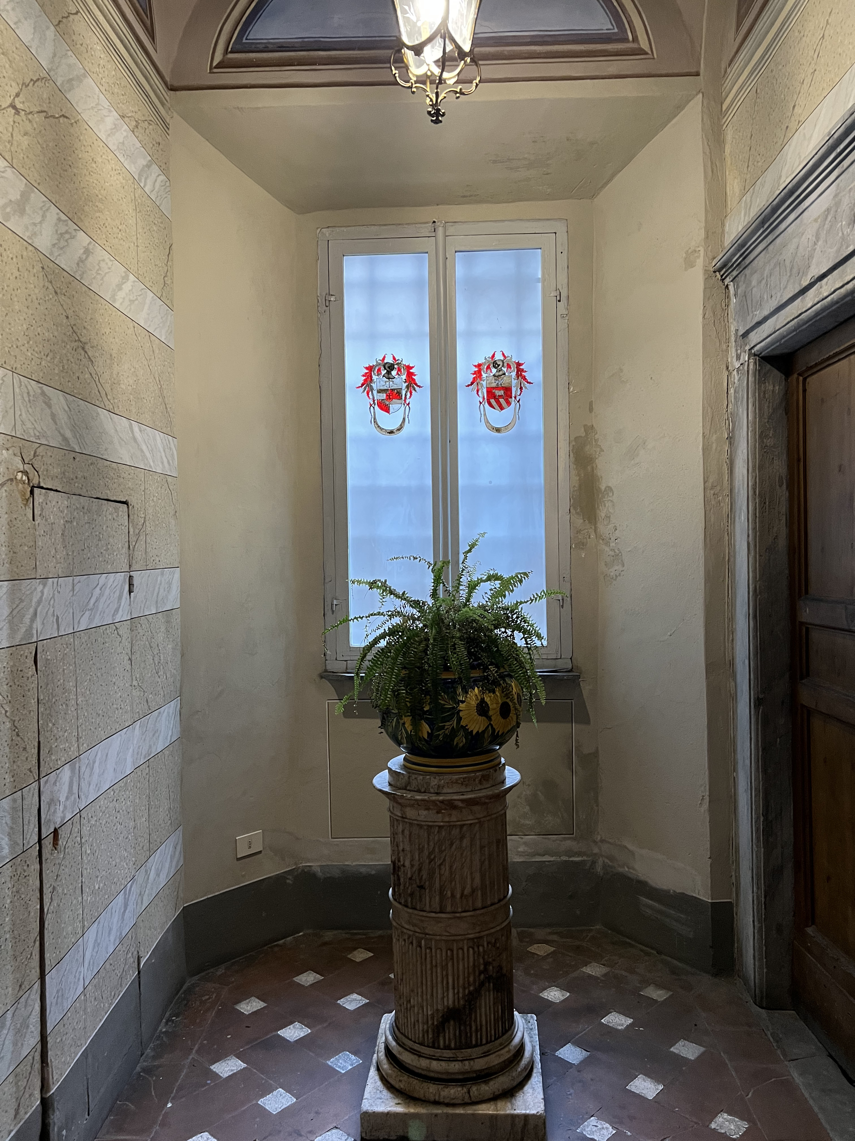 รูปถ่าย อิตาลี(Italy) วอลแตร์รา(Volterra) วังวีตี(Palazzo Viti) 2021-09 59