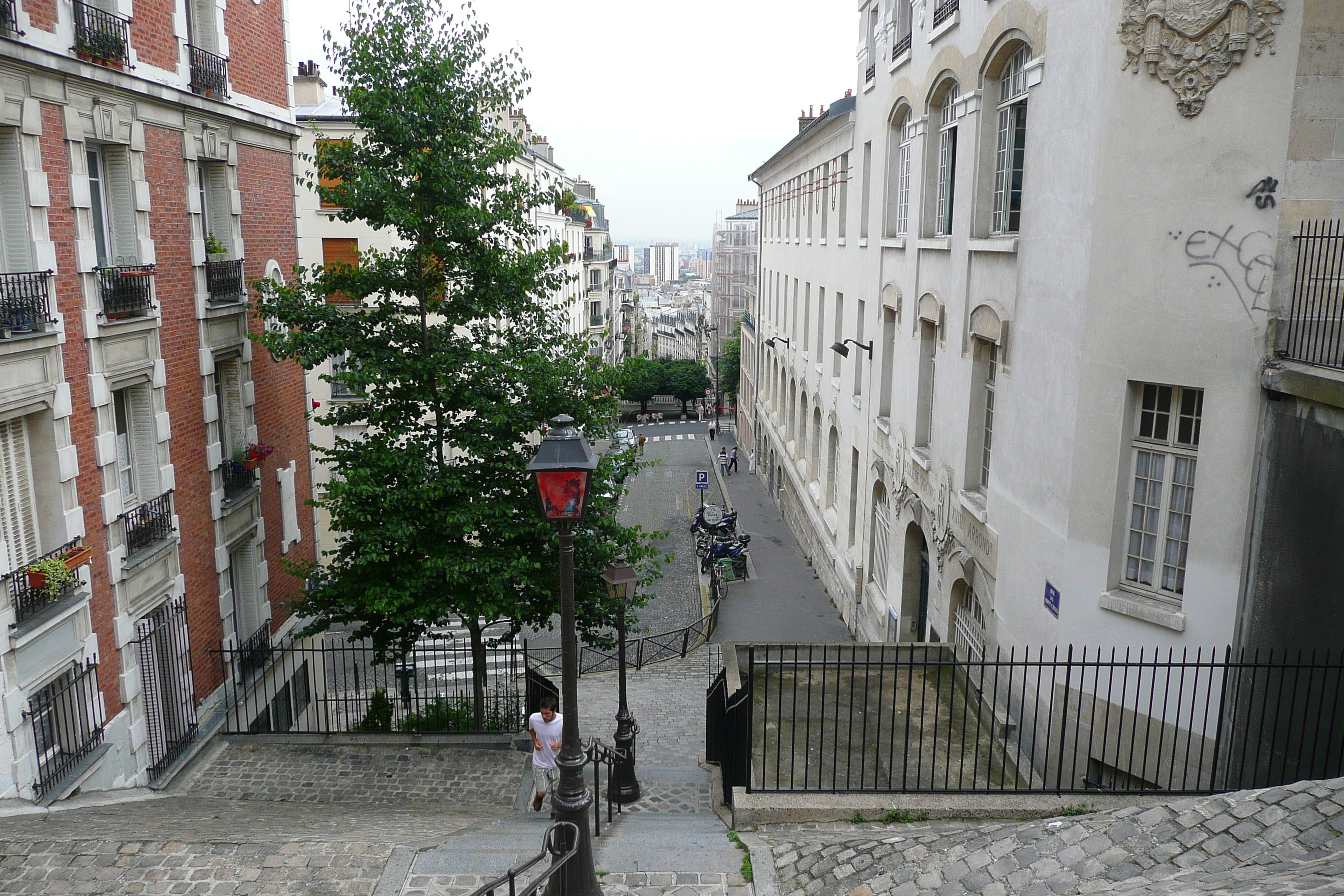รูปถ่าย ฝรั่งเศส(France) ปารีส(Paris) มังท์มาร์เทรอ(Montmartre) 2007-06 13
