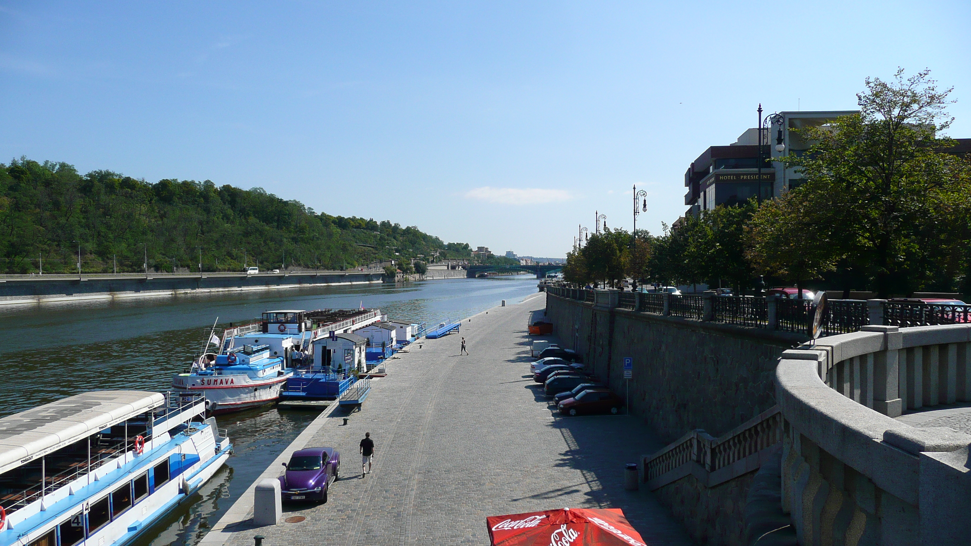 รูปถ่าย สาธารณรัฐเช็ก(Czech Republic) ปราก(Prague) แม่น้ำวัลตาวา(Vltava river) 2007-07 62