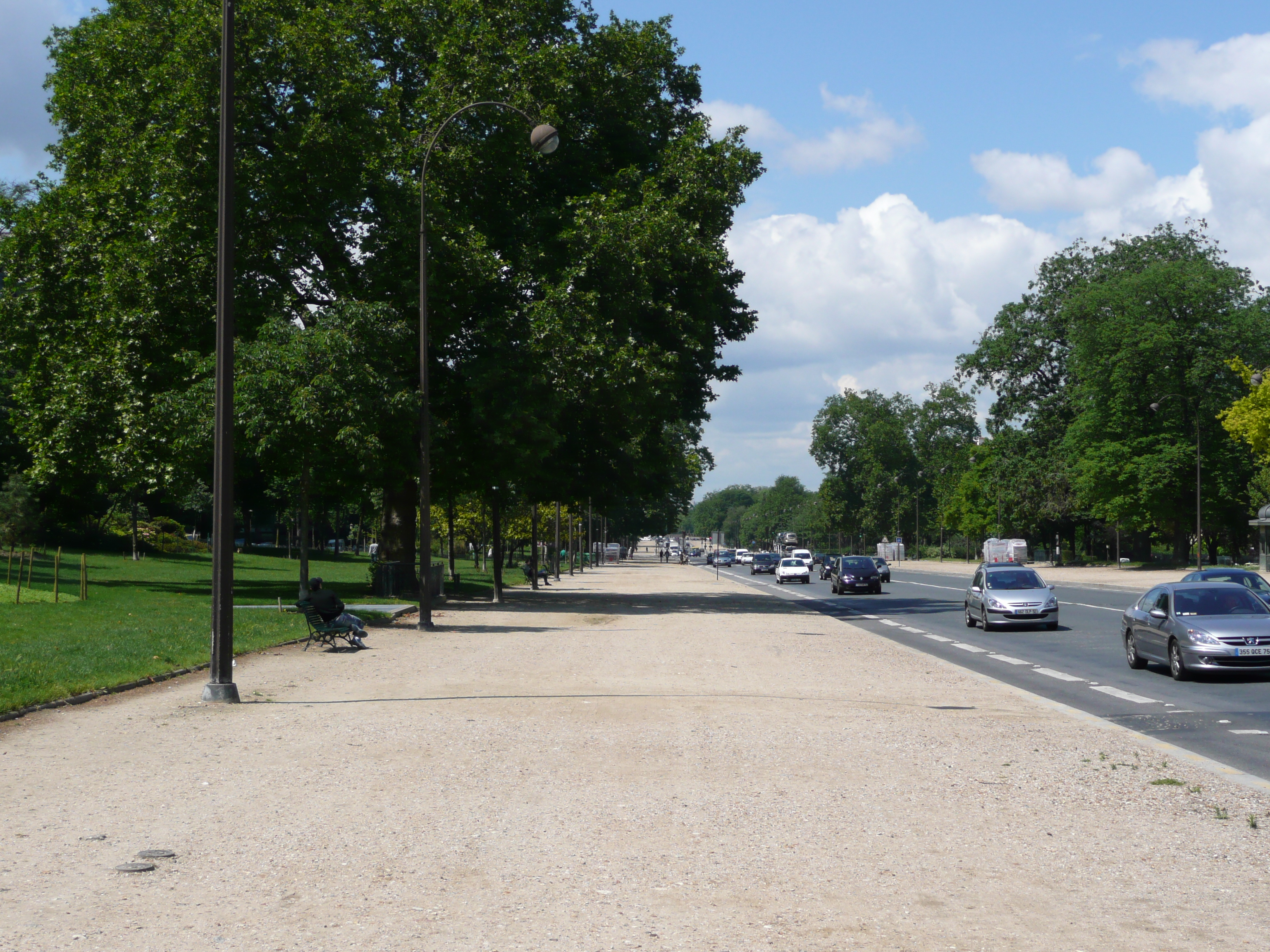 รูปถ่าย ฝรั่งเศส(France) ปารีส(Paris) ถนนฟอช(Avenue Foch) 2007-06 208