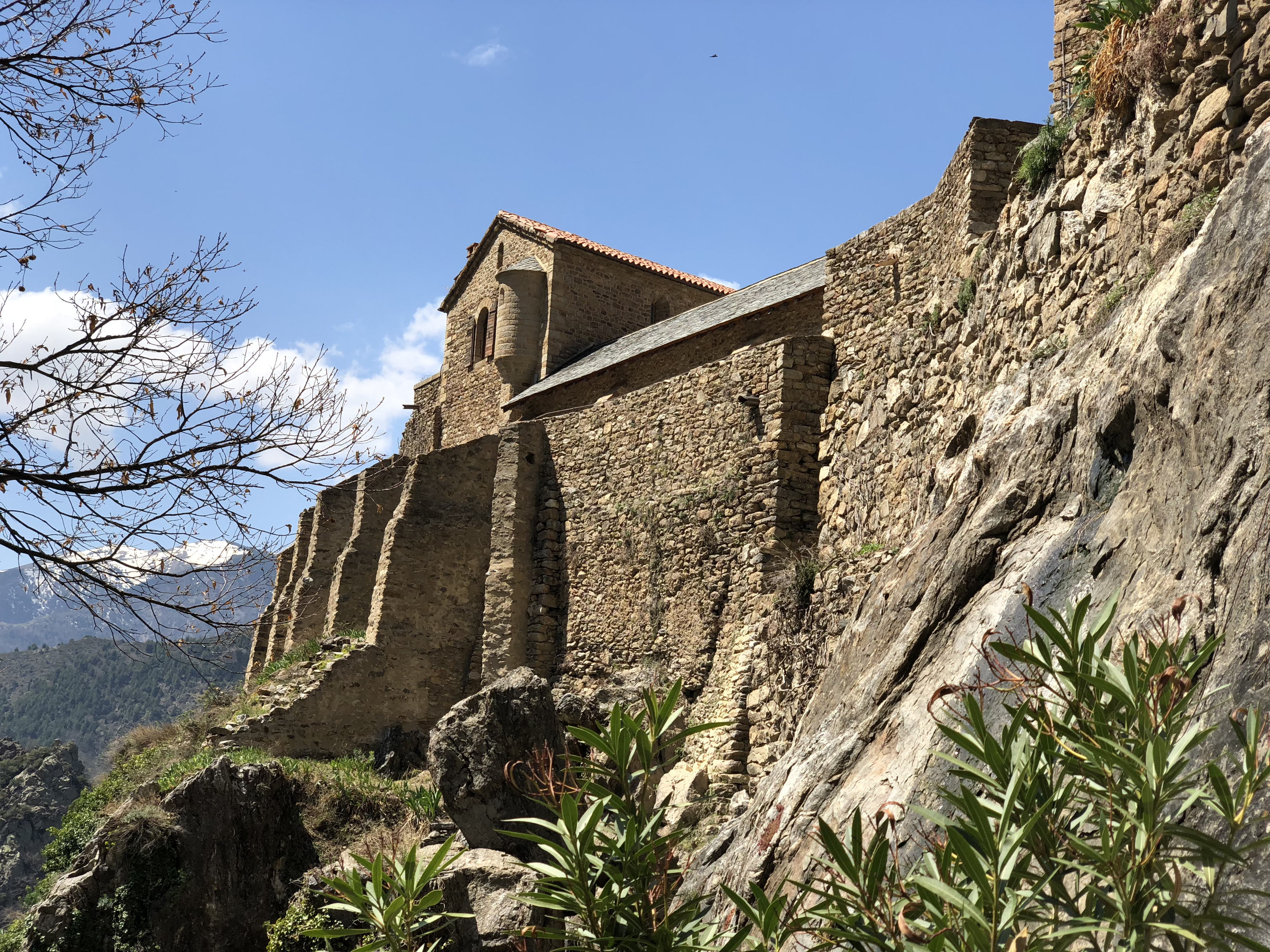รูปถ่าย ฝรั่งเศส(France) แอบบีแซ็งมาร์แต็งดูกานีกู(Abbaye Saint Martin du Canigou) 2018-04 142
